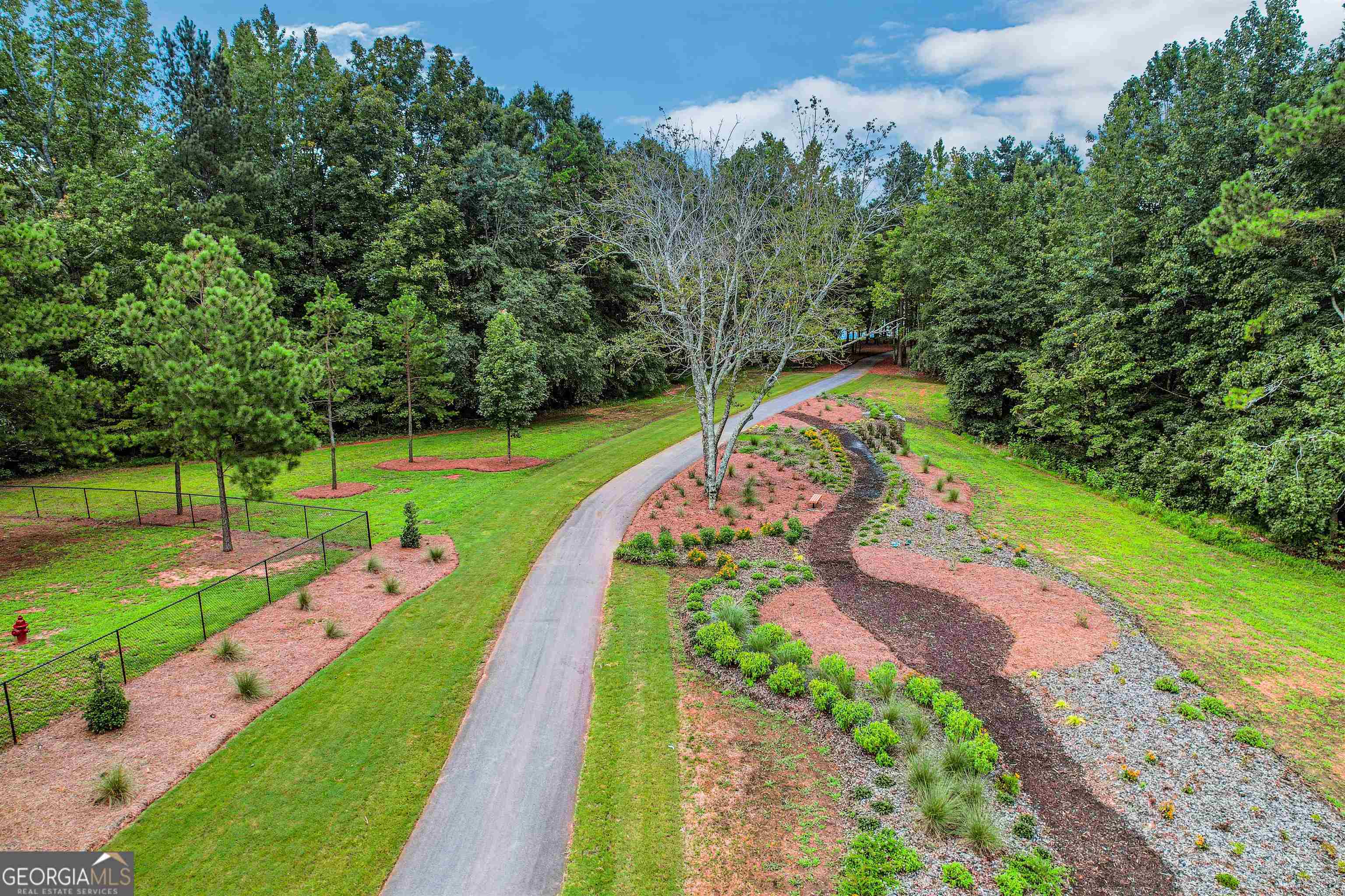 160 Coffee Lane Hoschton GA 30548