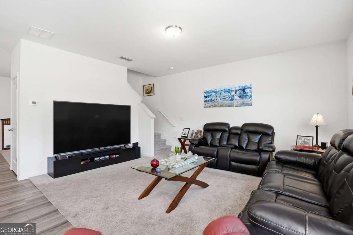 65 Knightsbridge Lane Winder GA 30680