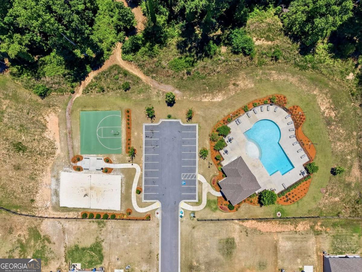 65 Knightsbridge Lane Winder GA 30680