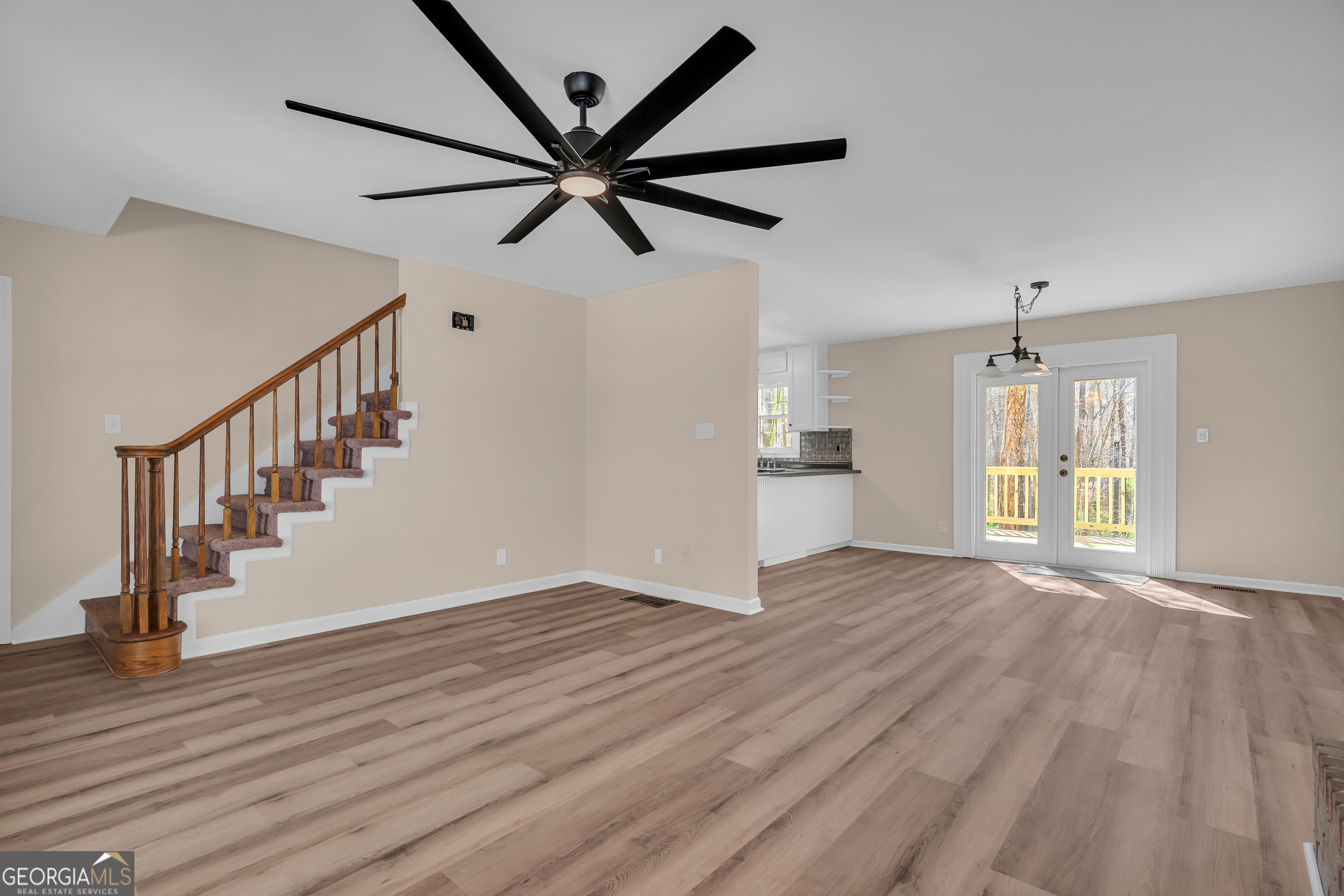 694 Lovers Lane Toccoa GA 30577