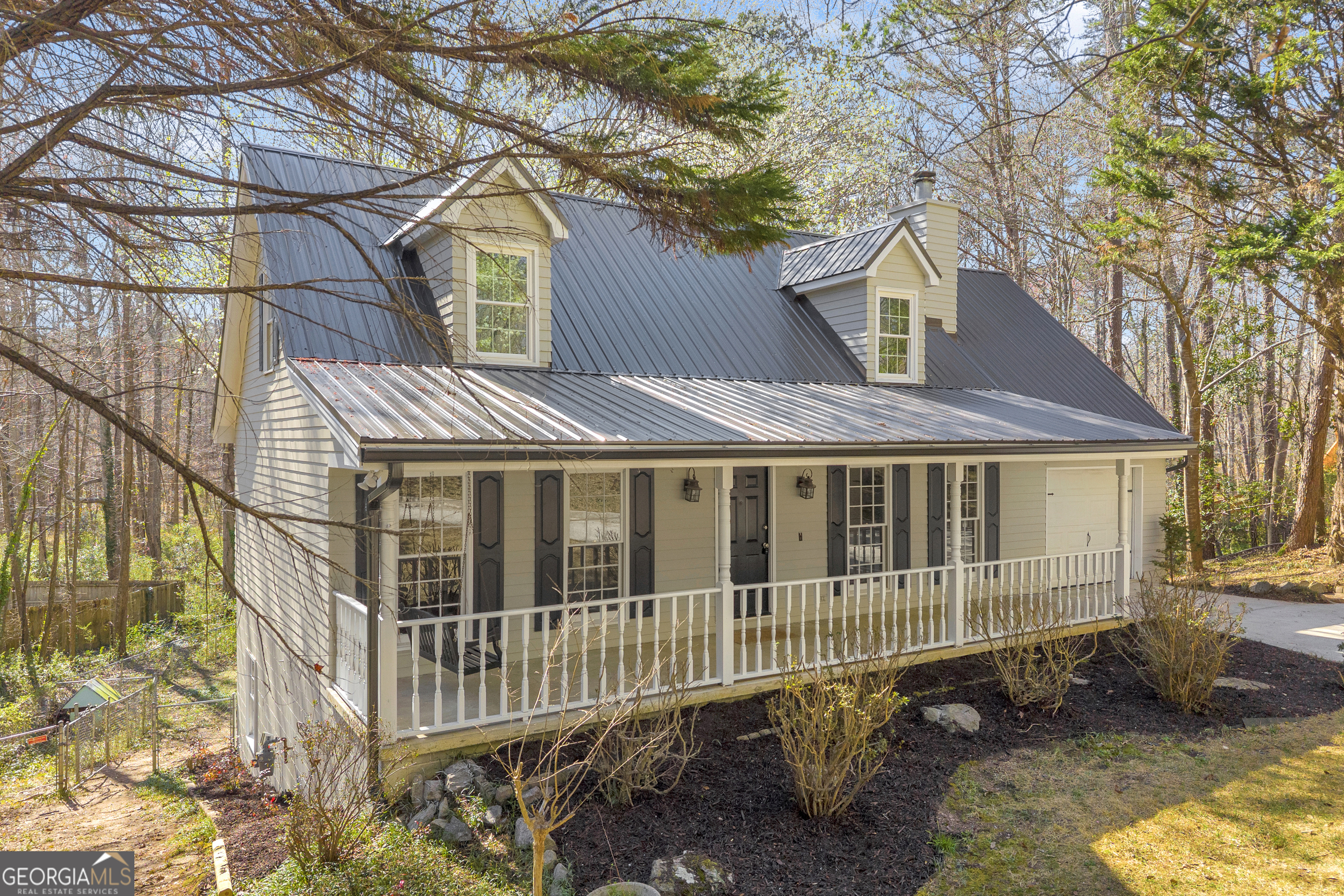 694 Lovers Lane Toccoa GA 30577