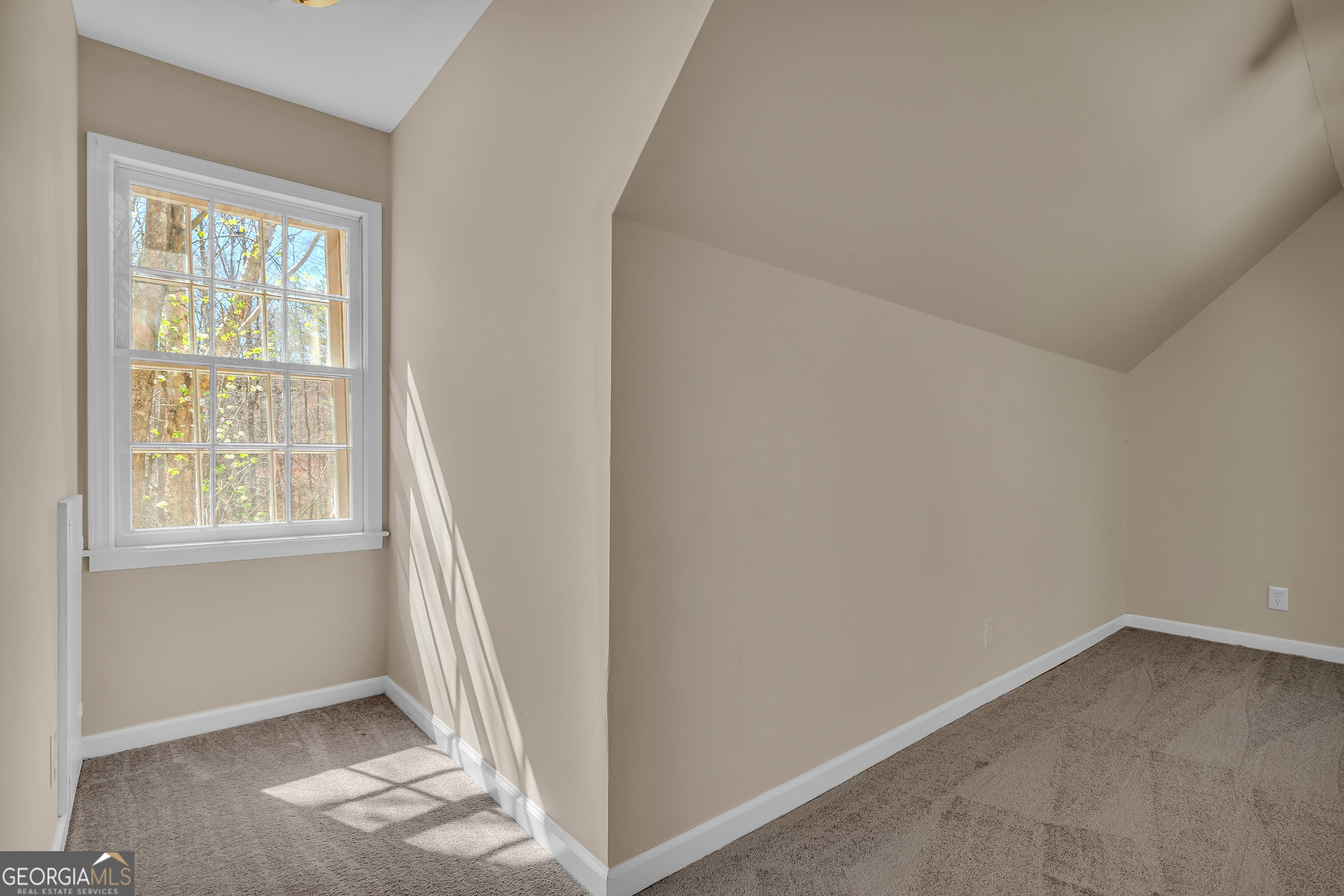 694 Lovers Lane Toccoa GA 30577