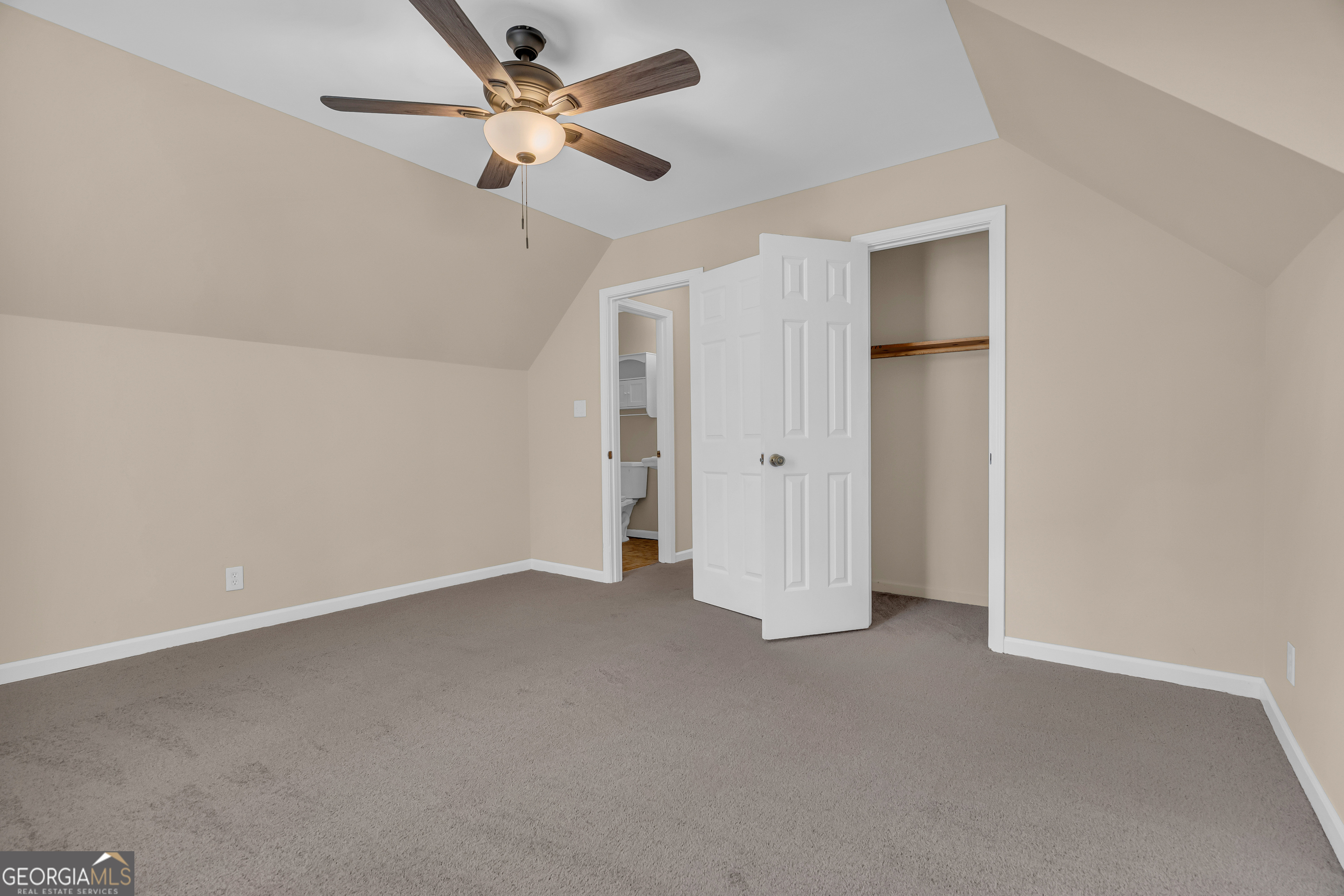 694 Lovers Lane Toccoa GA 30577