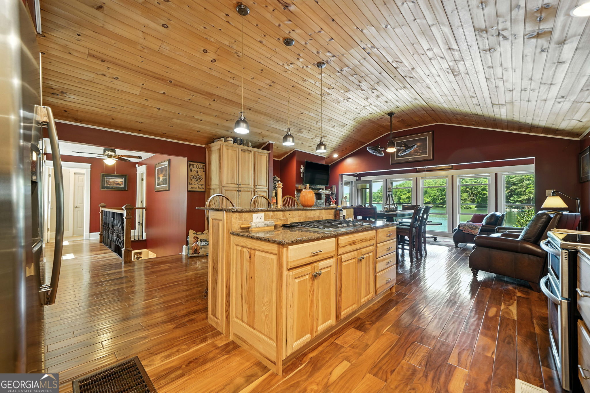 83 Twin Mountain Lake Circle Talking Rock GA 30175