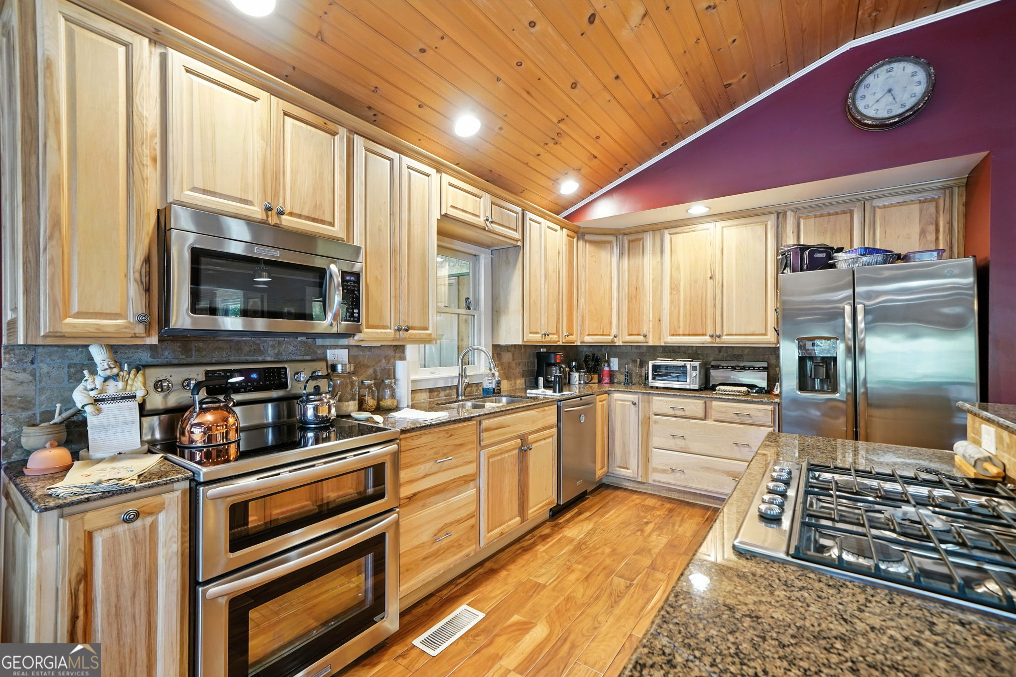 83 Twin Mountain Lake Circle Talking Rock GA 30175