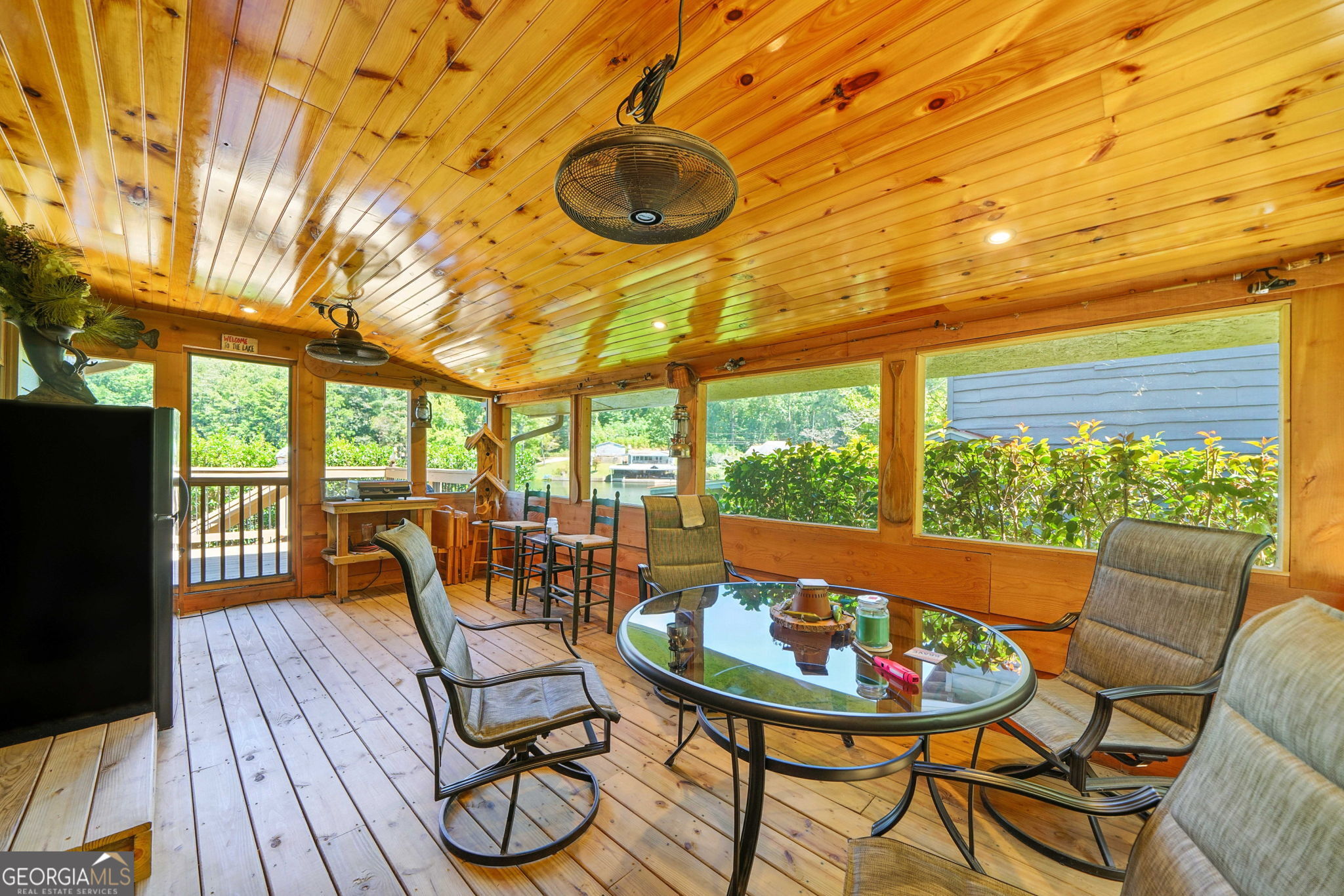 83 Twin Mountain Lake Circle Talking Rock GA 30175