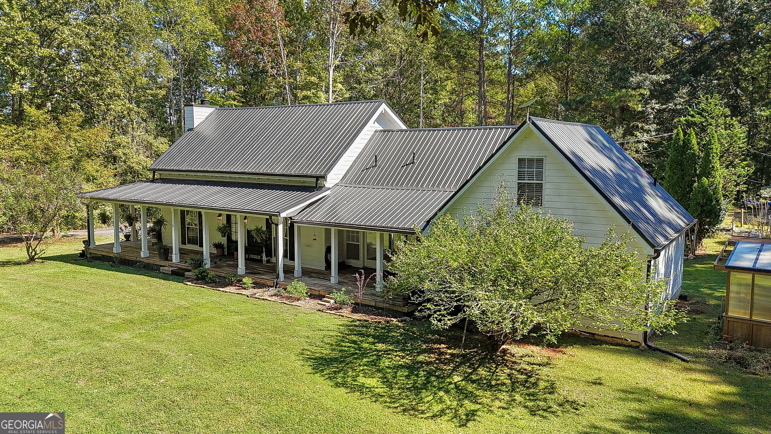 1735 Highway 85 Senoia GA 30276