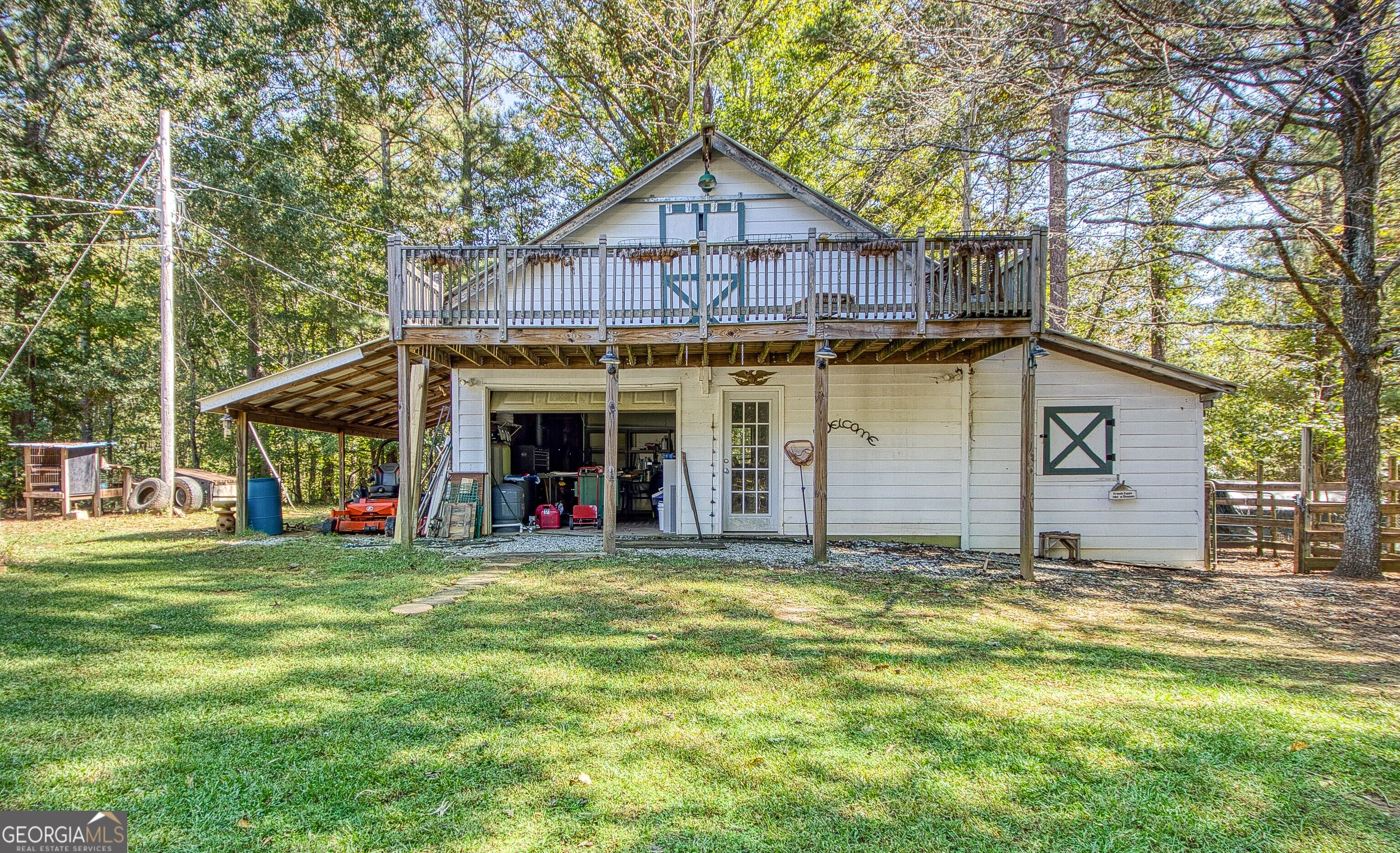 1735 Highway 85 Senoia GA 30276