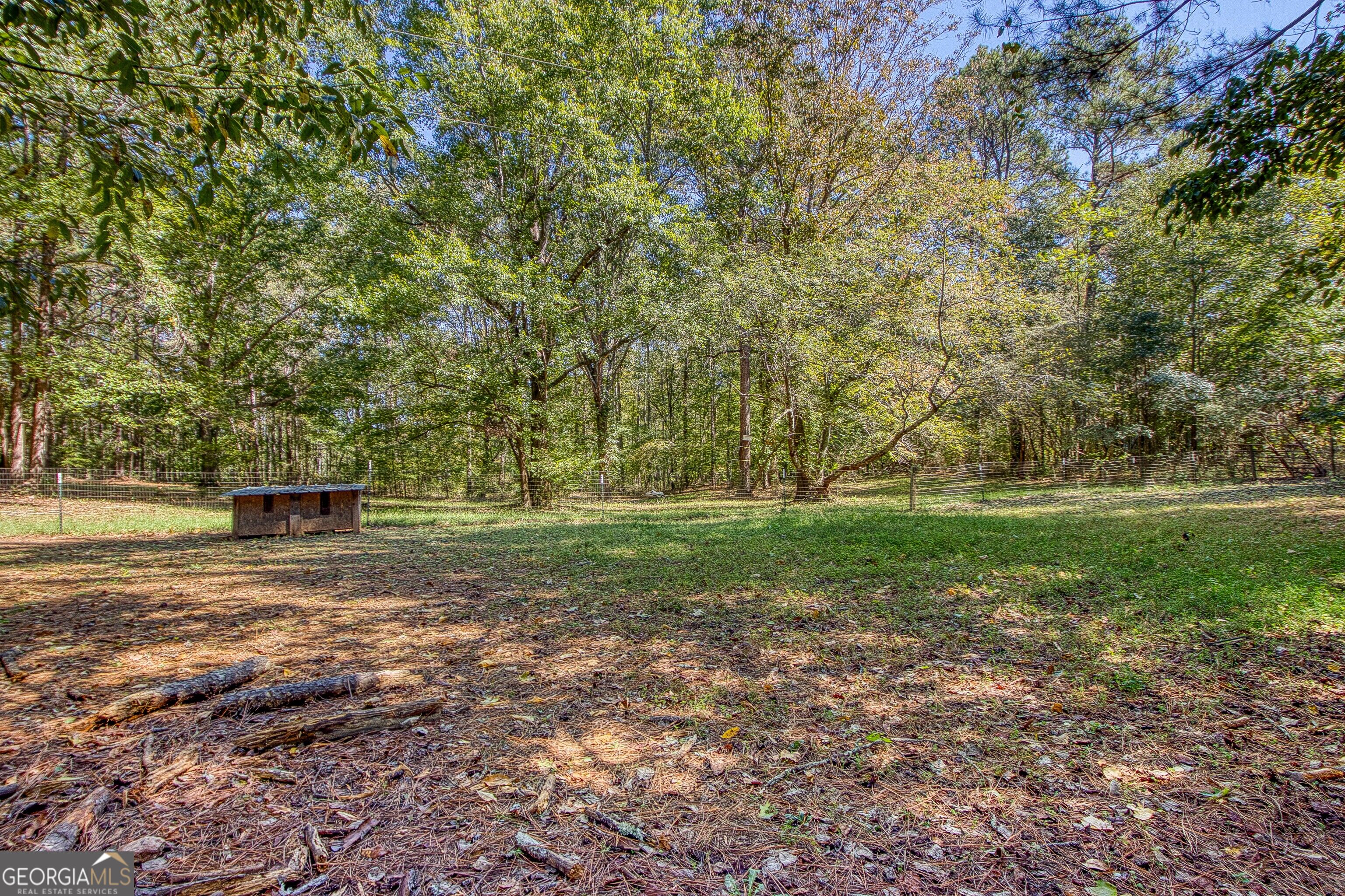 1735 Highway 85 Senoia GA 30276