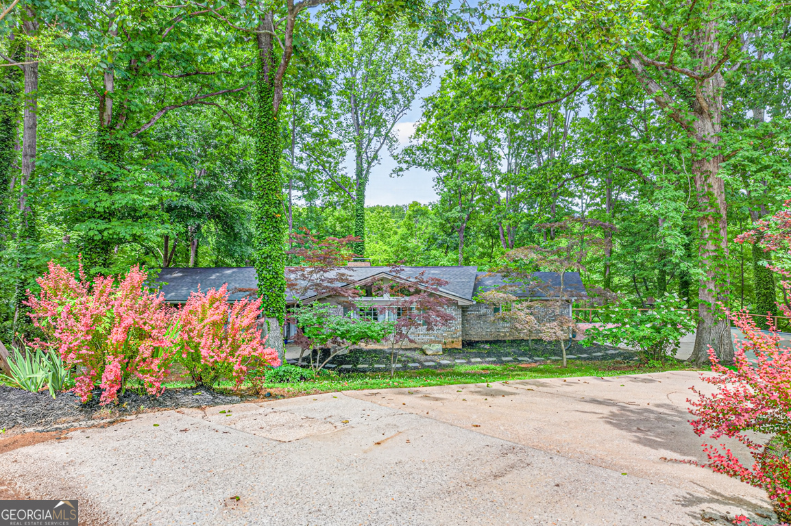 3327 Hickory Point Gainesville GA 30506