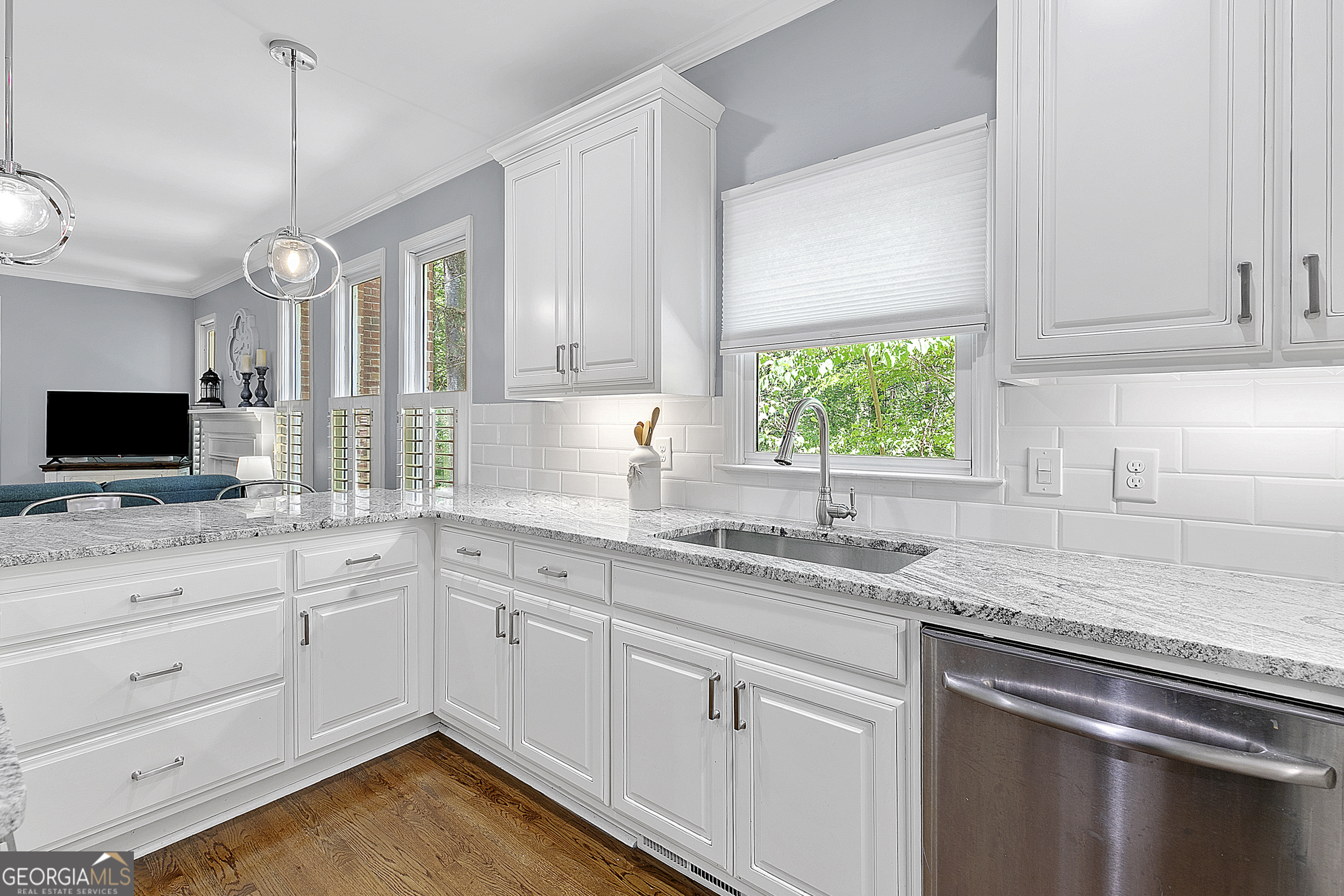 2135 Whittingham Court Roswell GA 30075