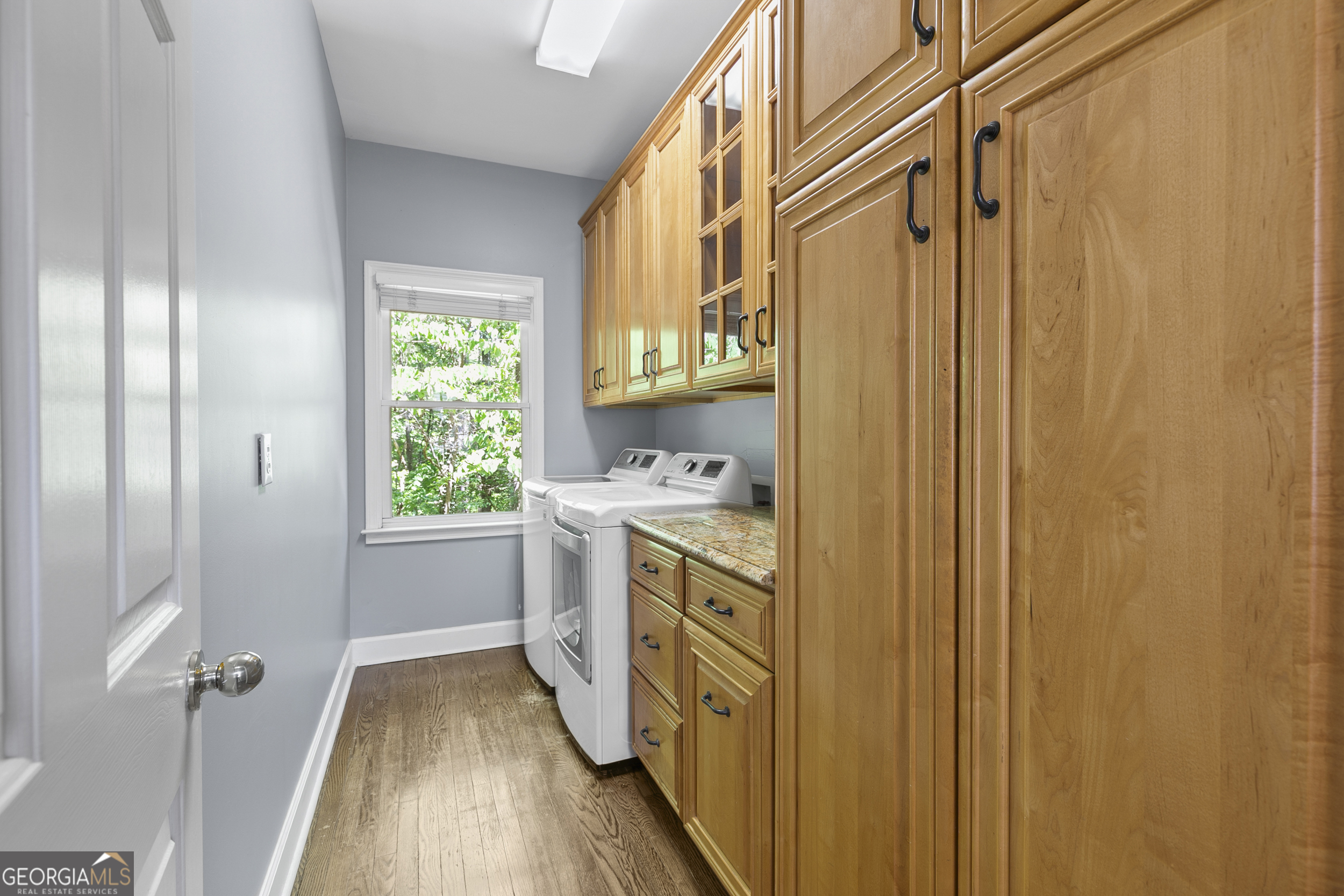 2135 Whittingham Court Roswell GA 30075