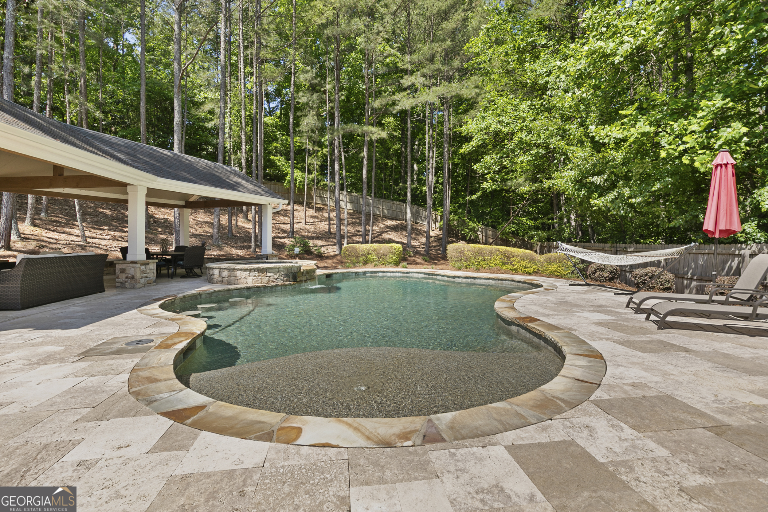 2135 Whittingham Court Roswell GA 30075