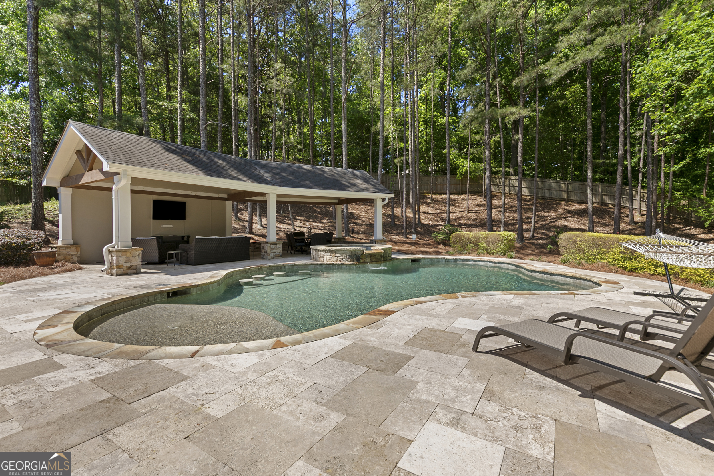 2135 Whittingham Court Roswell GA 30075