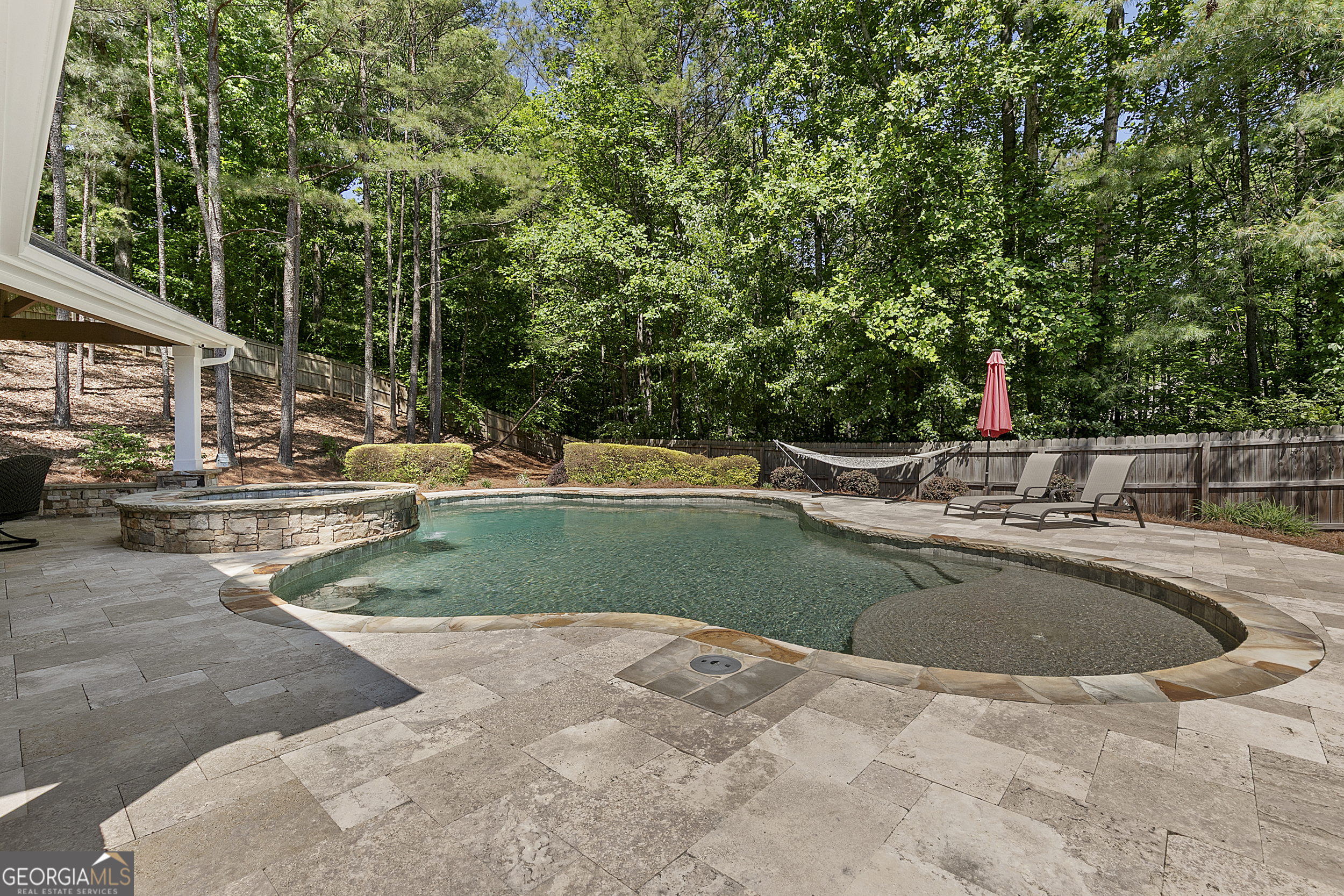 2135 Whittingham Court Roswell GA 30075