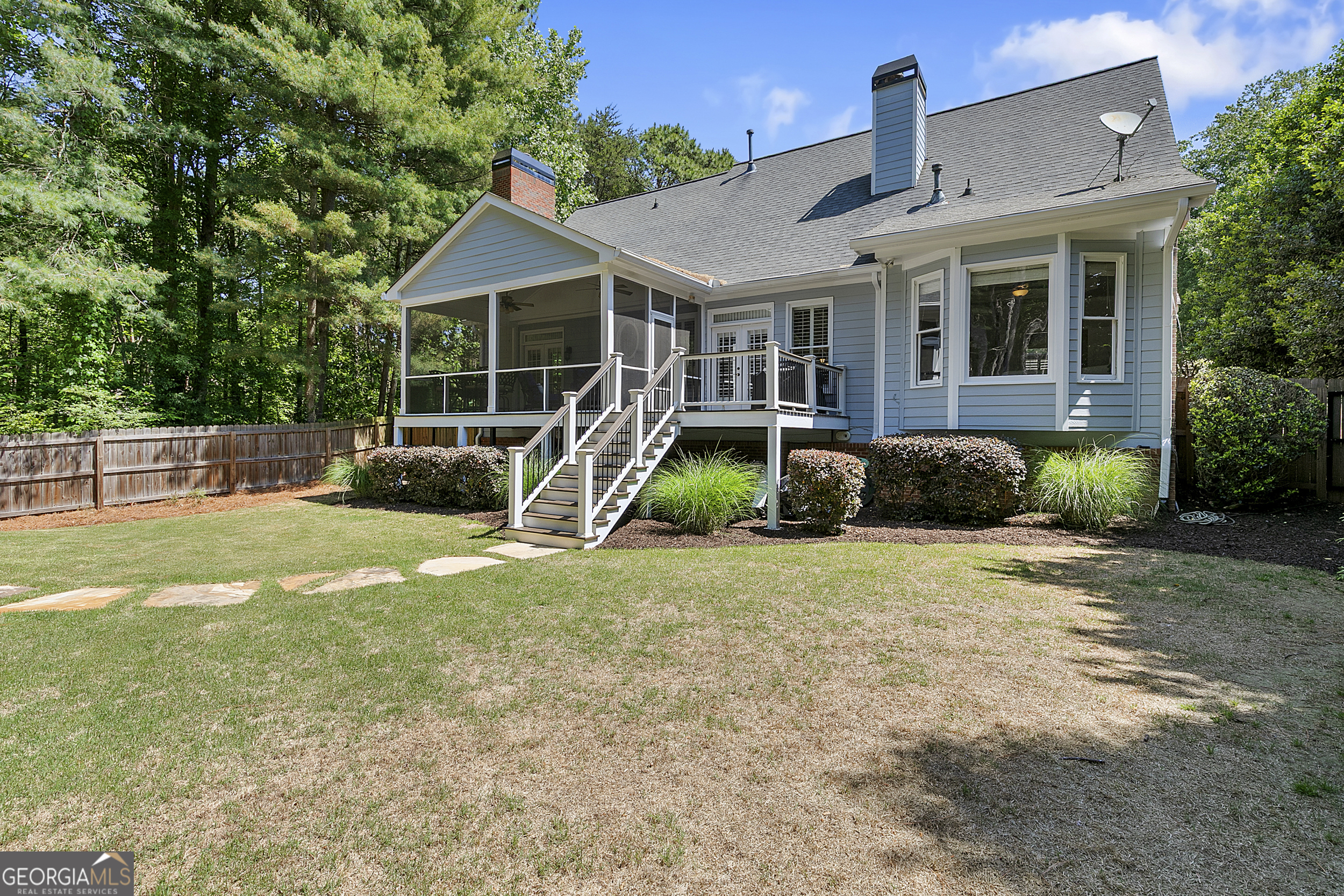 2135 Whittingham Court Roswell GA 30075