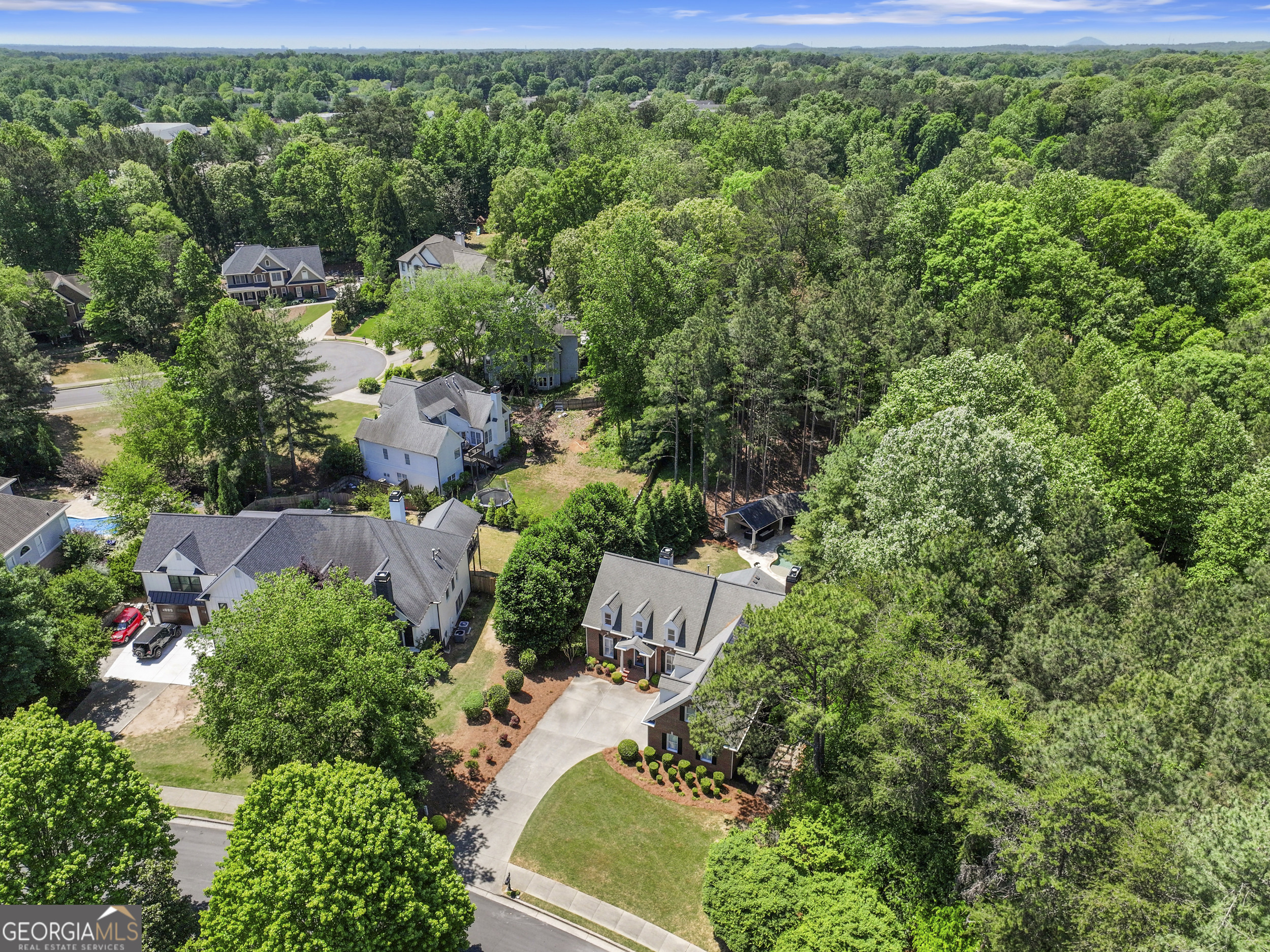 2135 Whittingham Court Roswell GA 30075