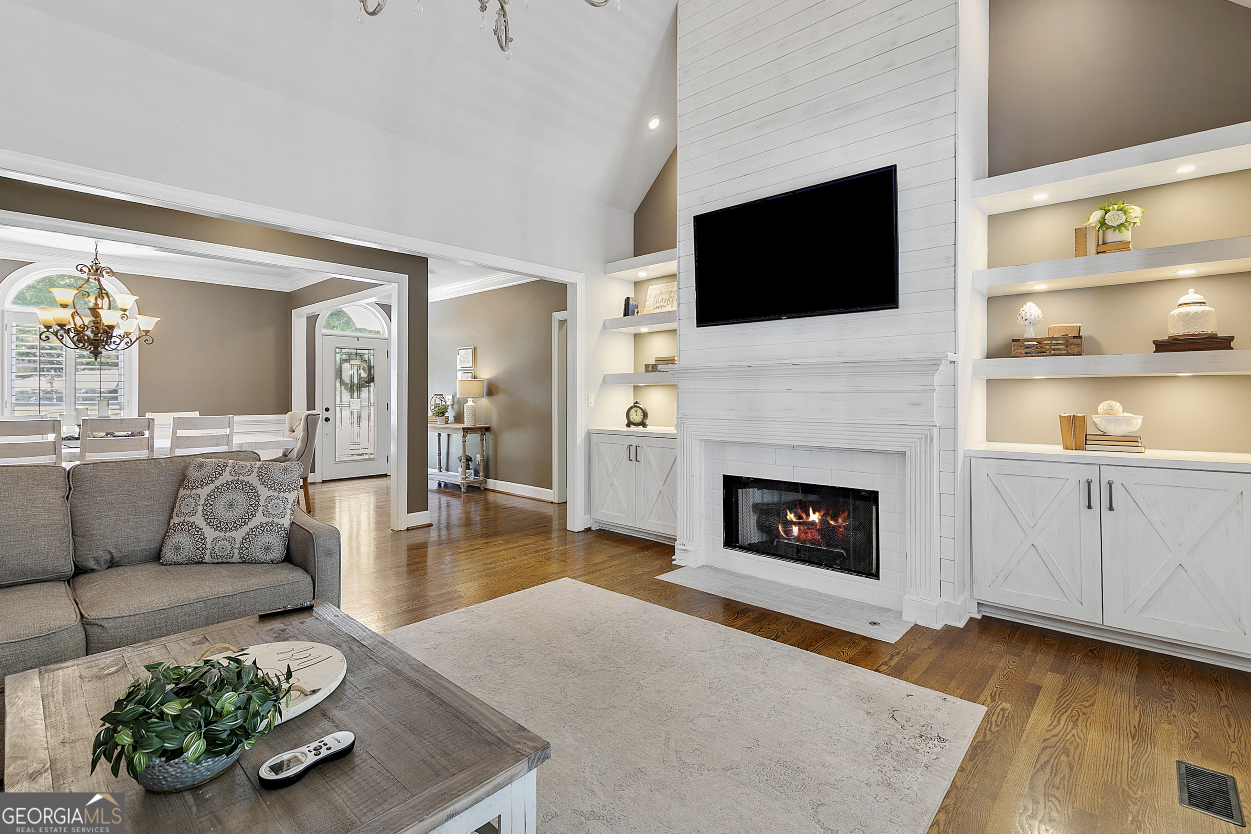 2135 Whittingham Court Roswell GA 30075