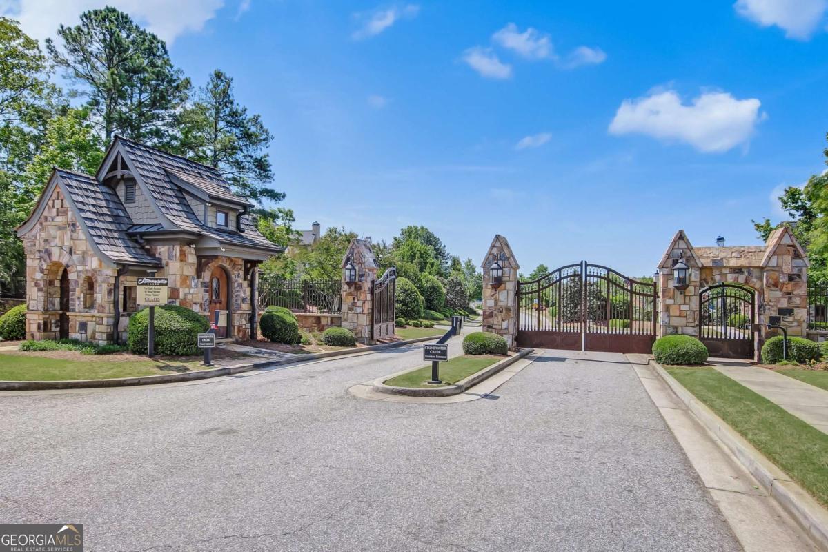1972 Stonewater Court Hoschton GA 30548