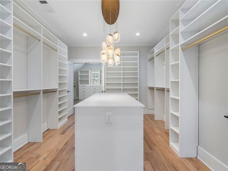 4132 Haverhill Drive Atlanta GA 30342