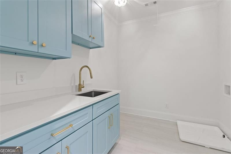 4132 Haverhill Drive Atlanta GA 30342