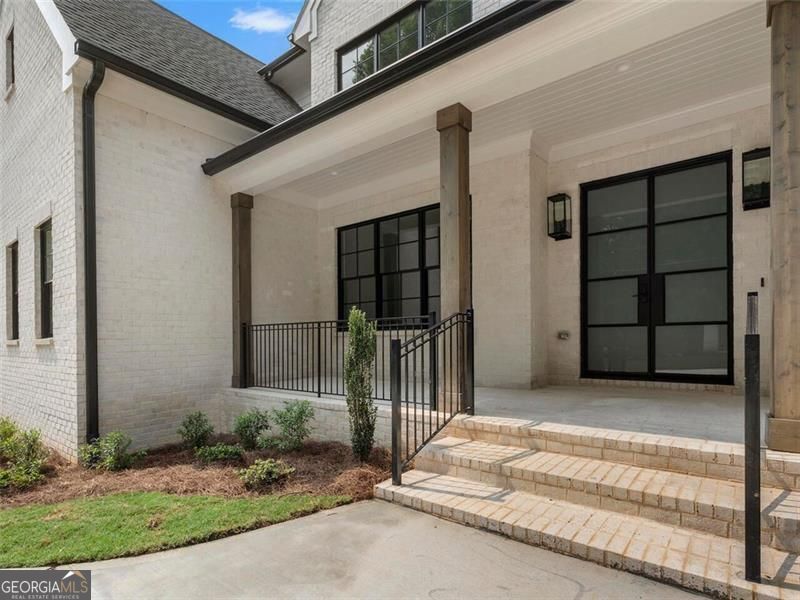4132 Haverhill Drive Atlanta GA 30342