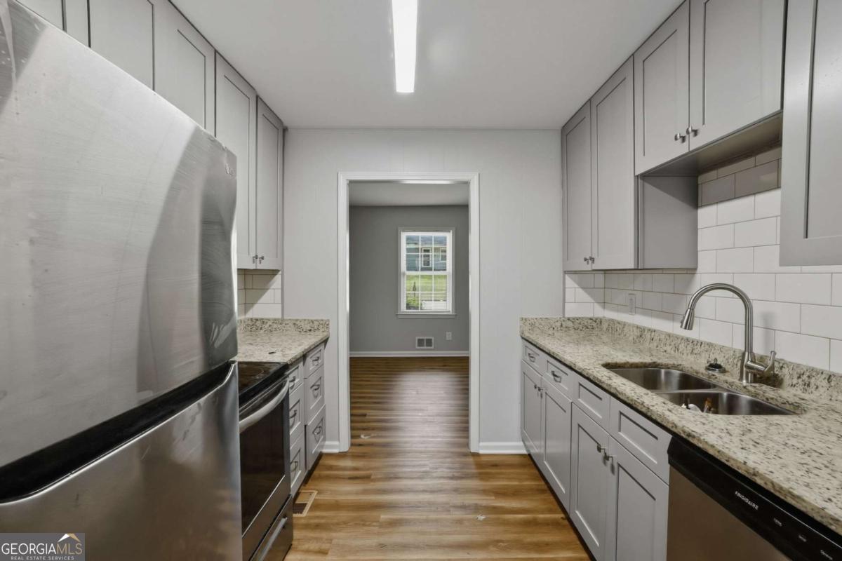 296 Bromack Drive SE Atlanta GA 30315