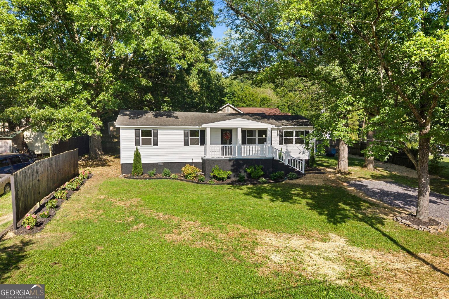 90 Whitman Street Ringgold GA 30736