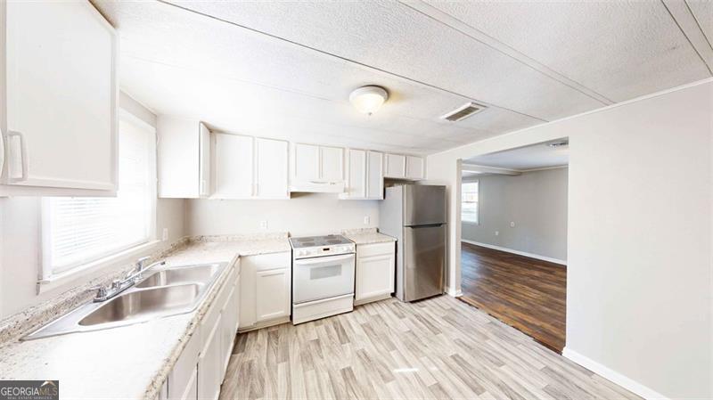 1092 W Adrian Circle SW Conyers GA 30094
