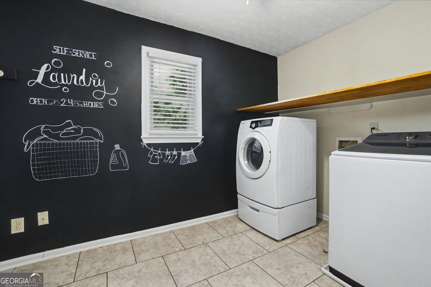 180 Hayes Circle Rex GA 30273