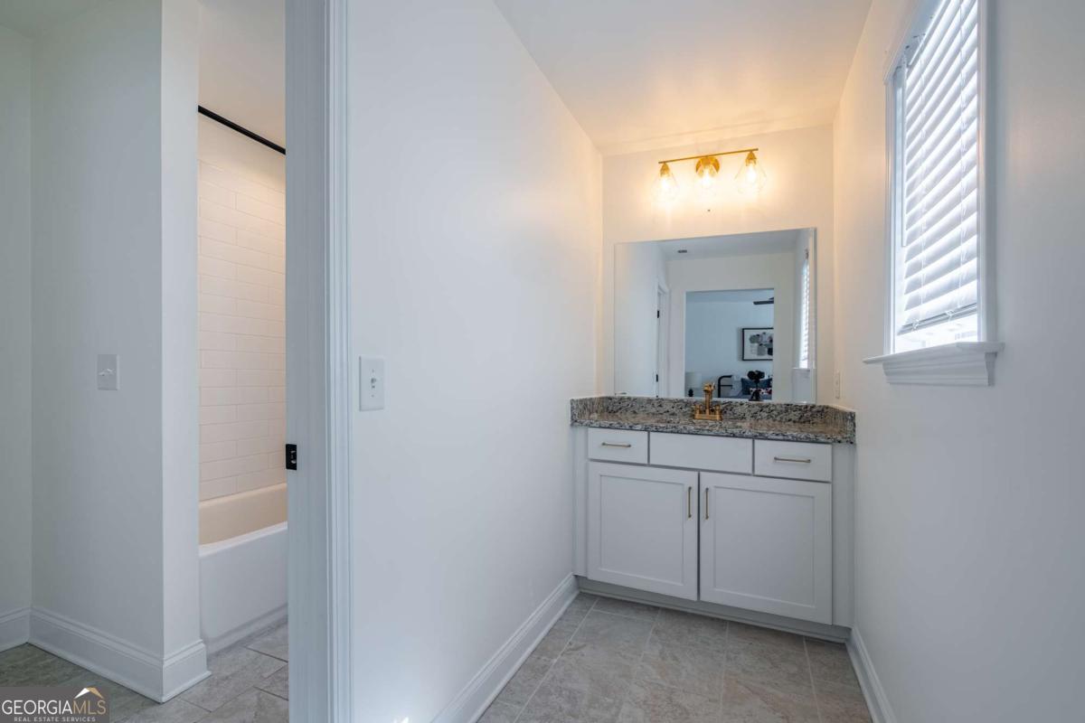 4232 Gunnerson Lane Kennesaw GA 30152