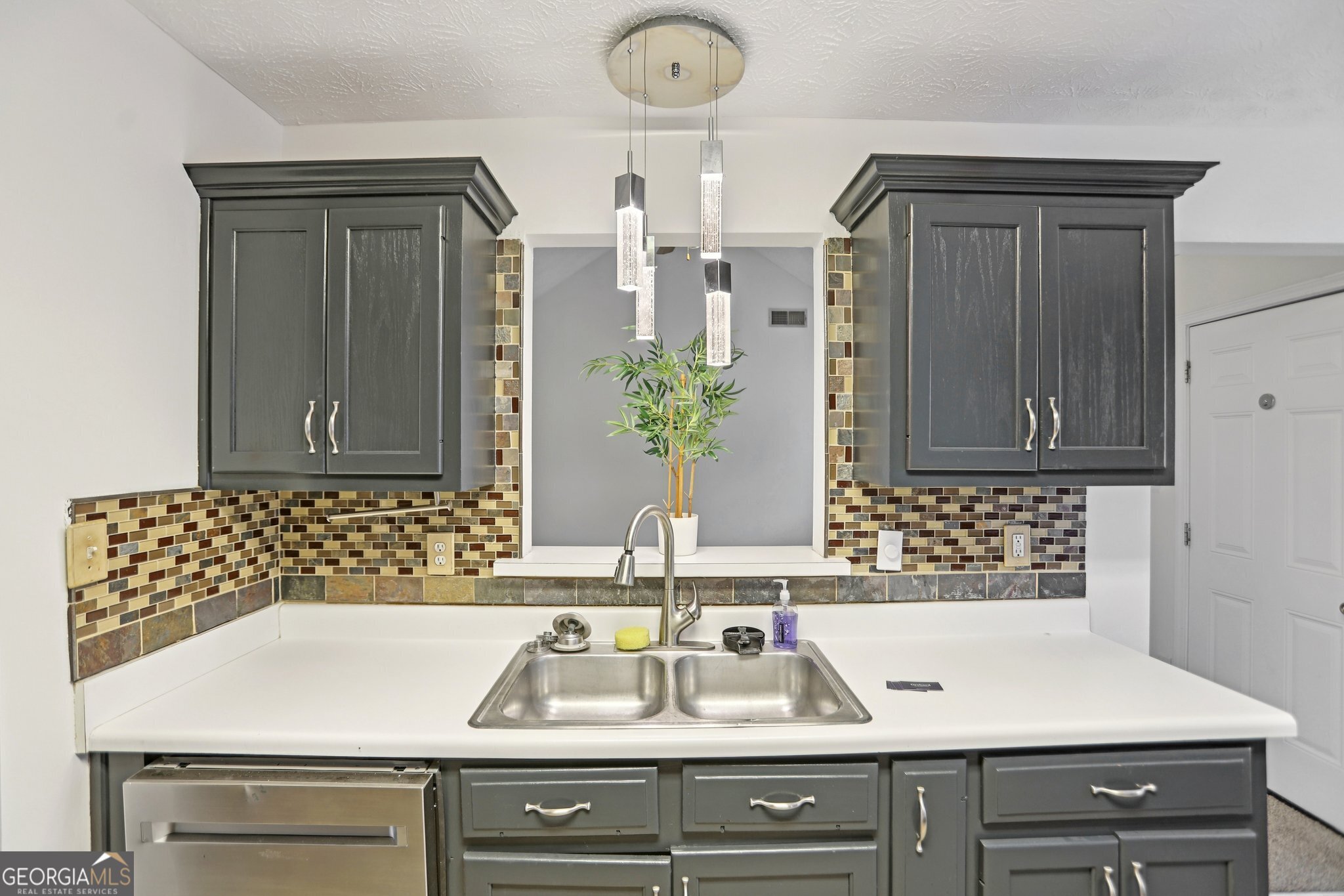 83 Huntington Court Newnan GA 30265