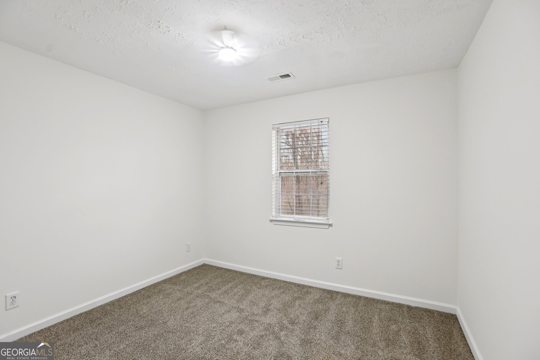 83 Huntington Court Newnan GA 30265