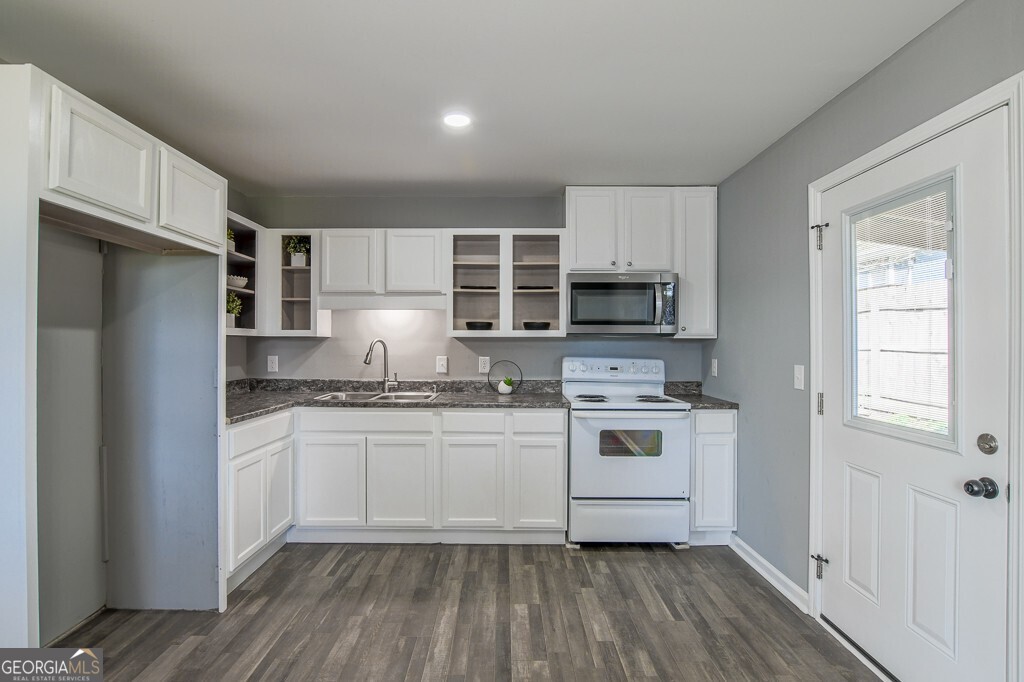 1089 Travis Road Gainesville GA 30501