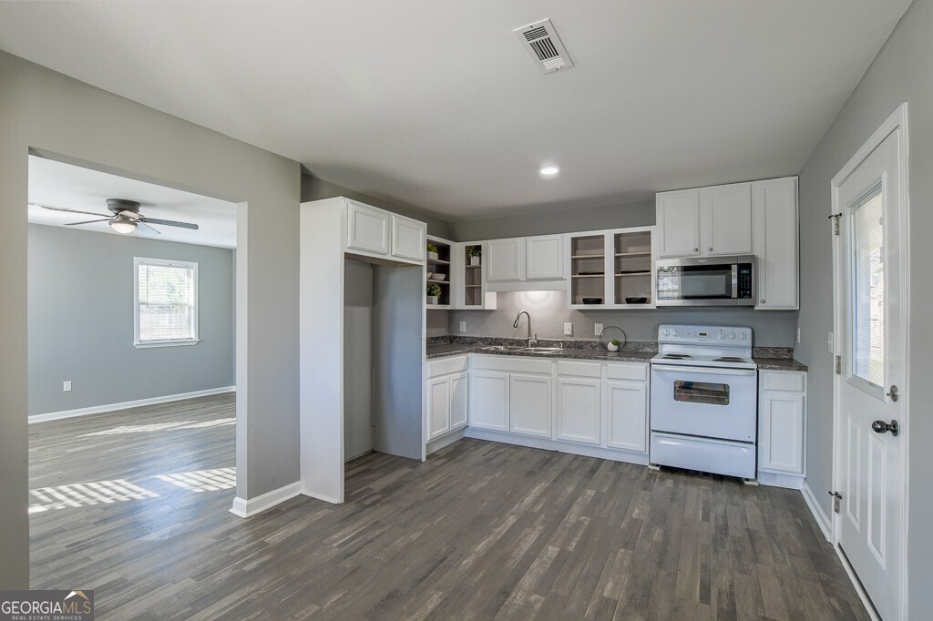 1089 Travis Road Gainesville GA 30501