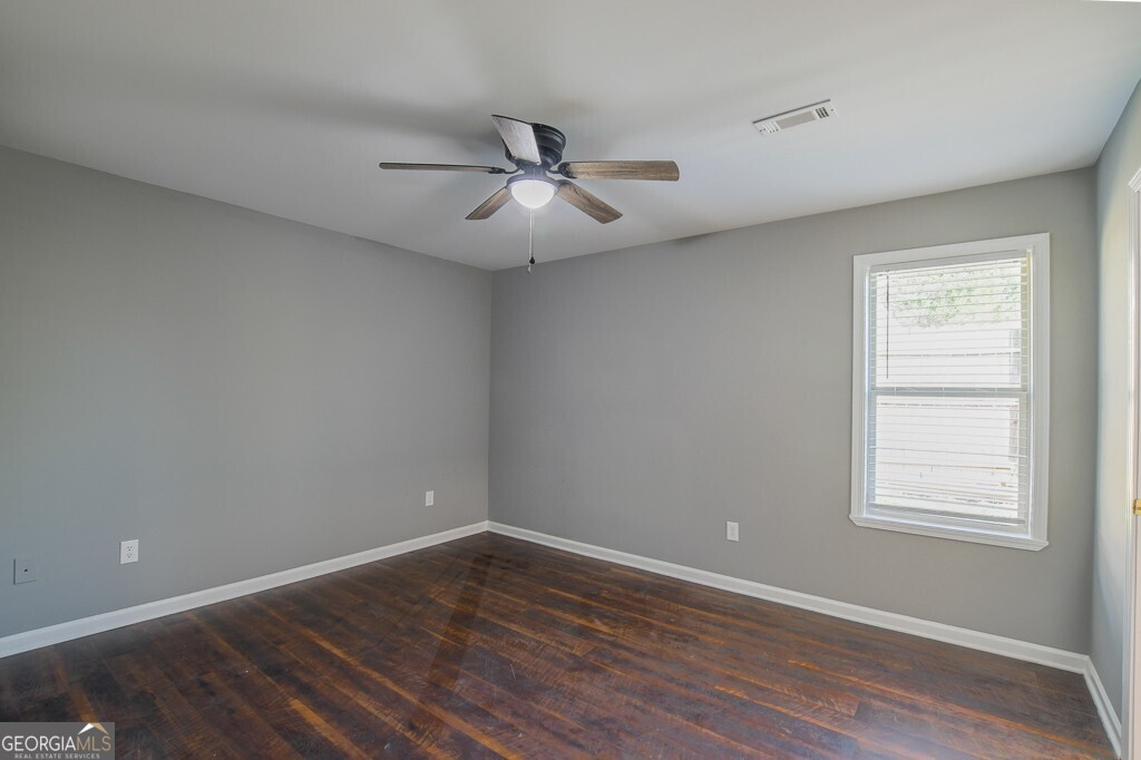 1089 Travis Road Gainesville GA 30501