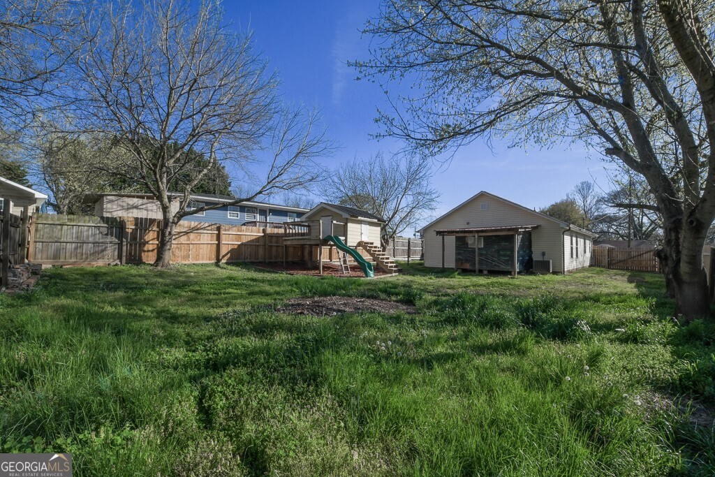 1089 Travis Road Gainesville GA 30501