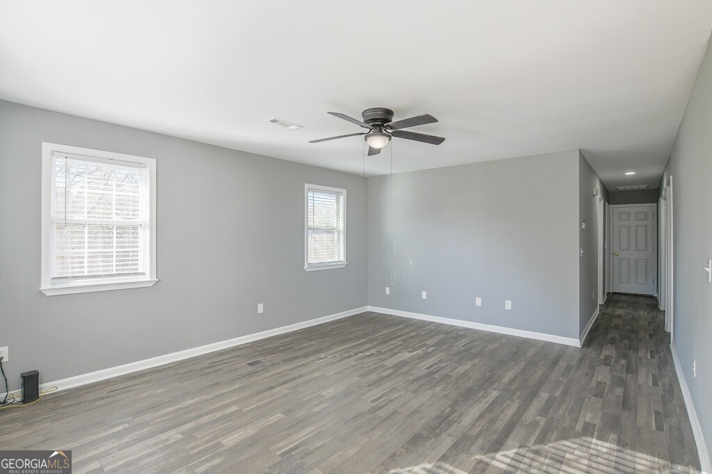 1089 Travis Road Gainesville GA 30501