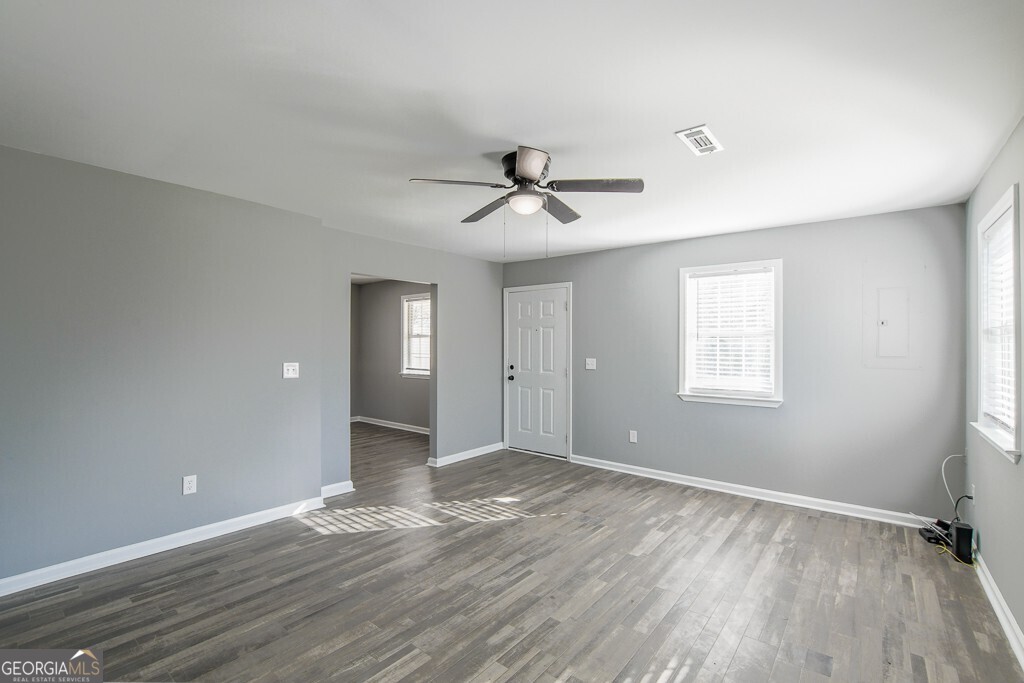 1089 Travis Road Gainesville GA 30501