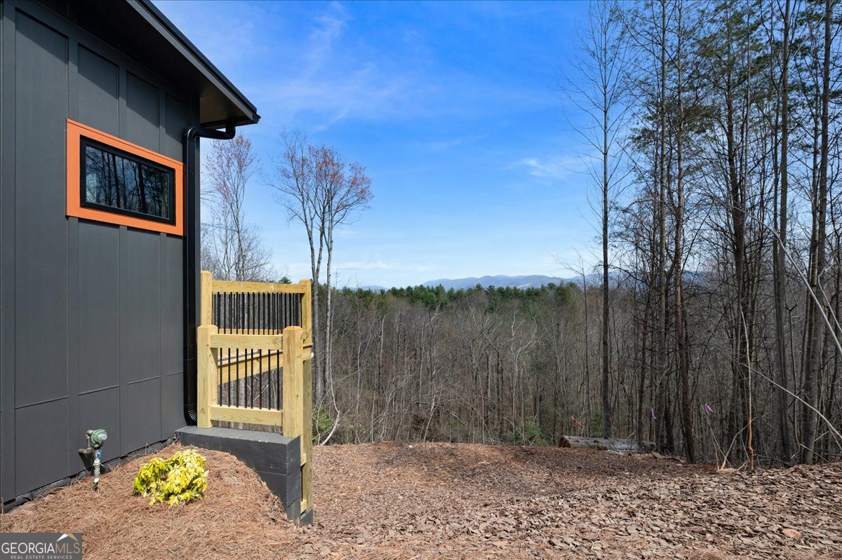 748 Flat Branch Road Ellijay GA 30540