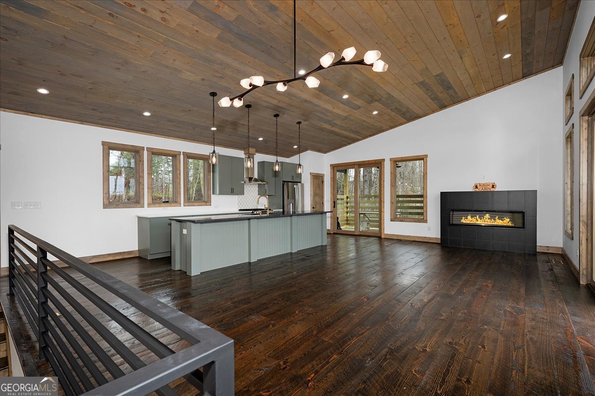 748 Flat Branch Road Ellijay GA 30540