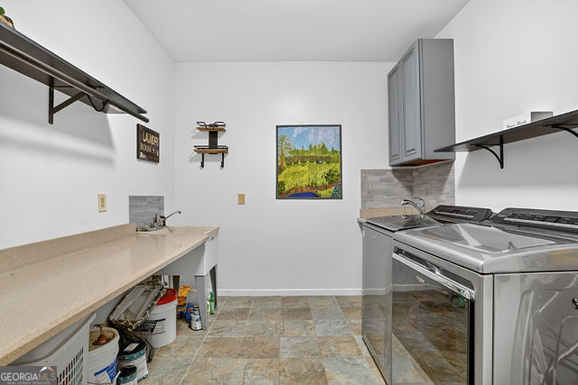 3073 Demooney Road South Fulton GA 30349