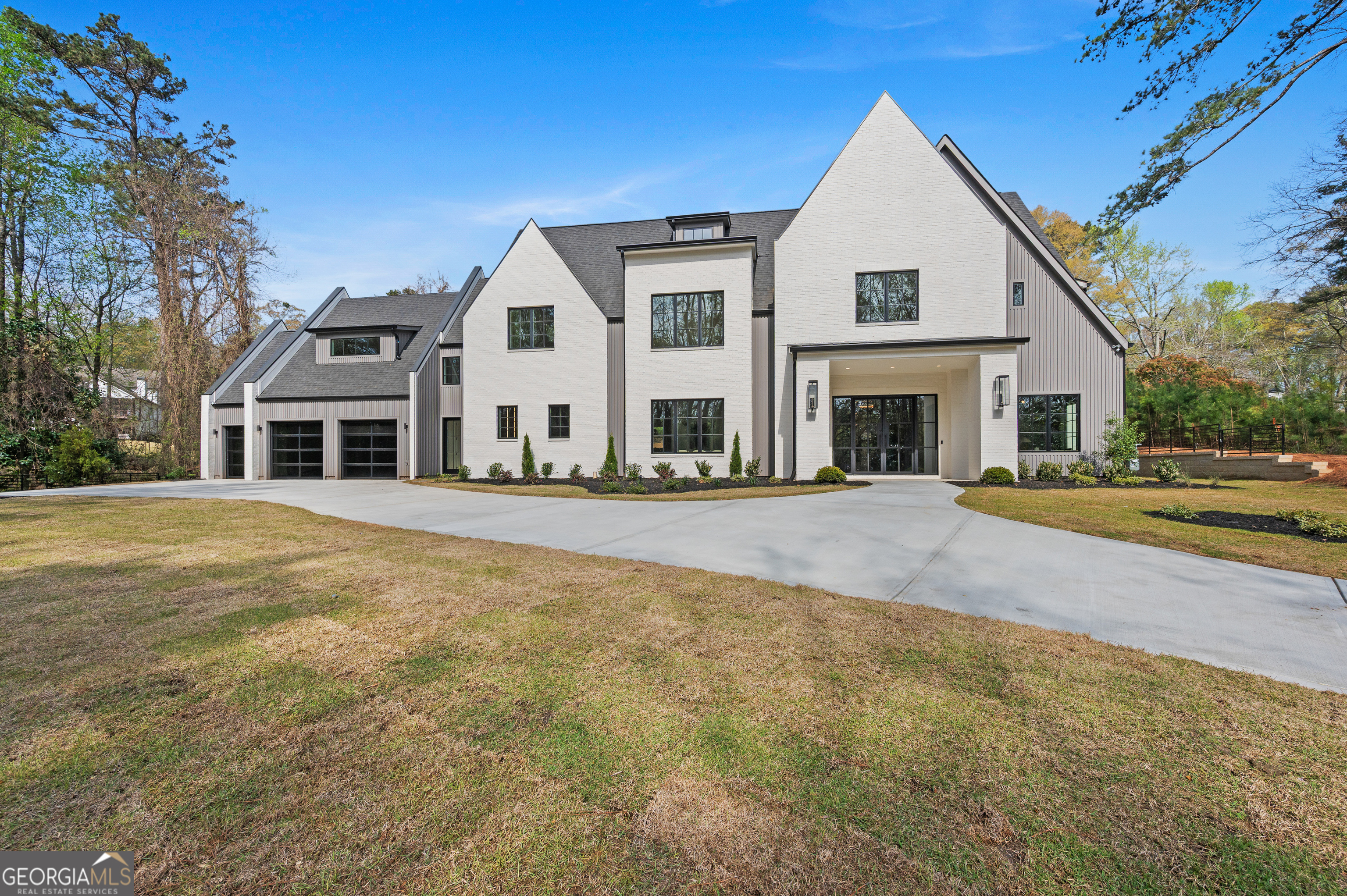 372 Chattahoochee Street Roswell GA 30075