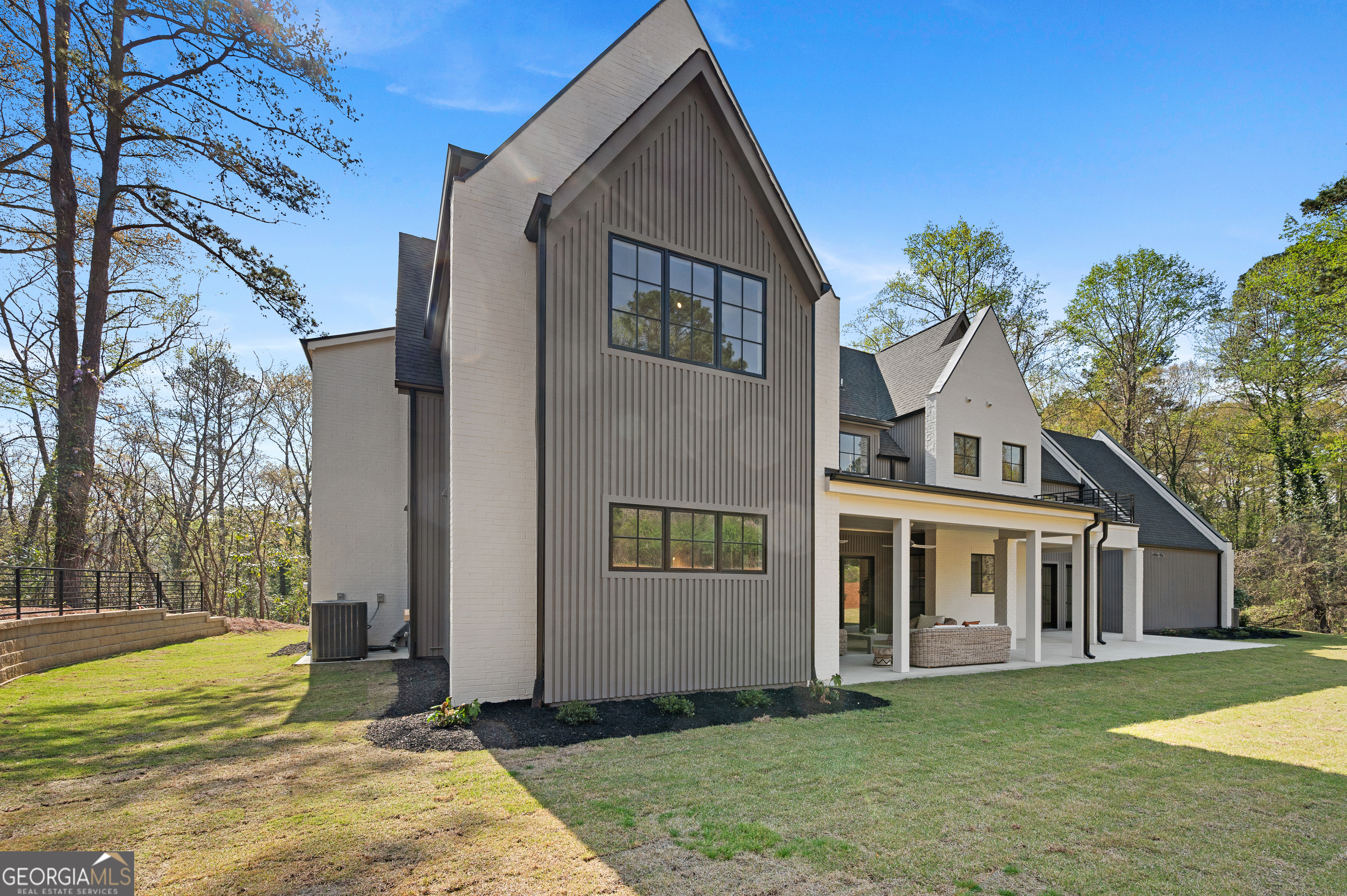 372 Chattahoochee Street Roswell GA 30075
