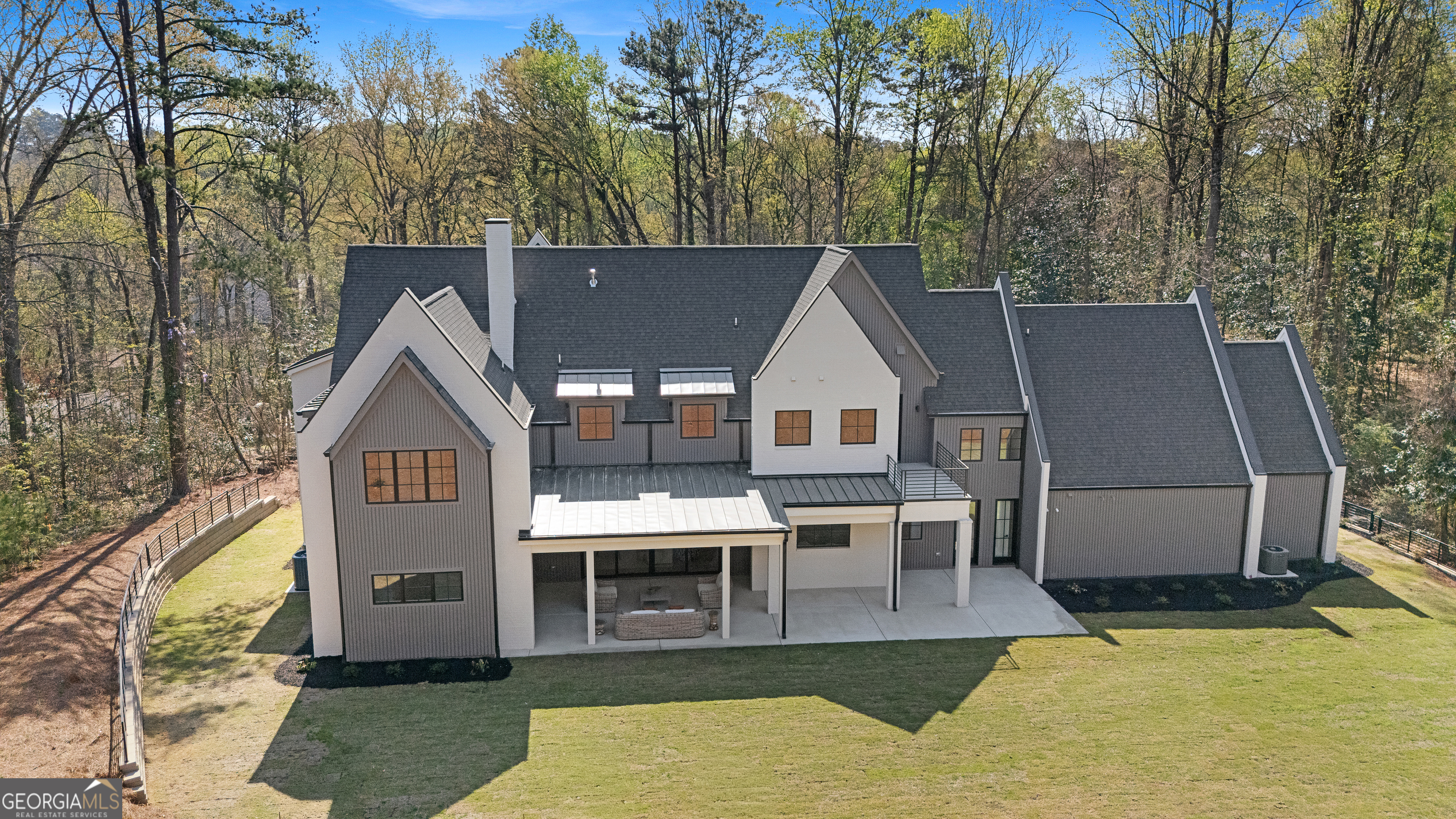 372 Chattahoochee Street Roswell GA 30075