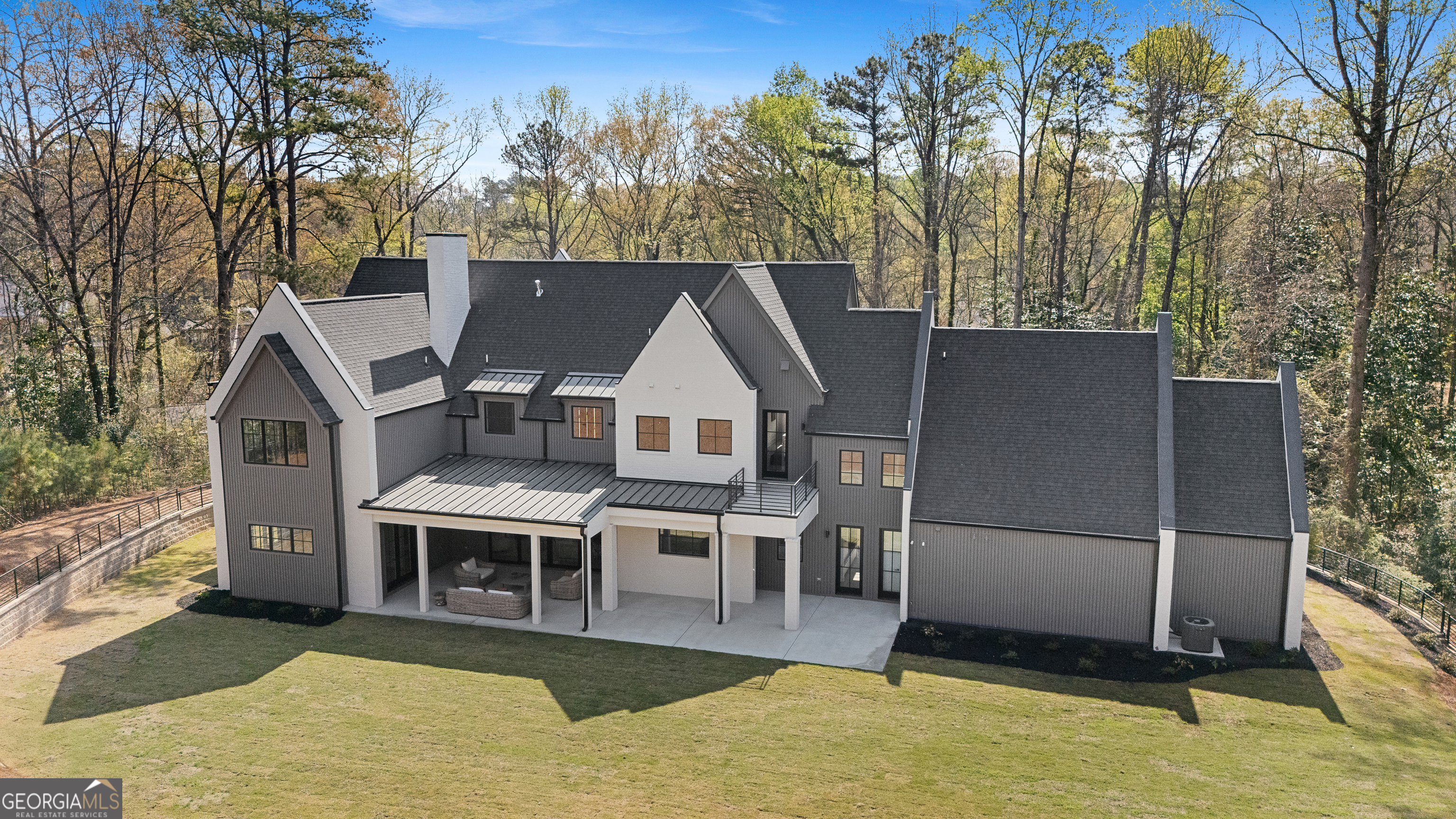 372 Chattahoochee Street Roswell GA 30075