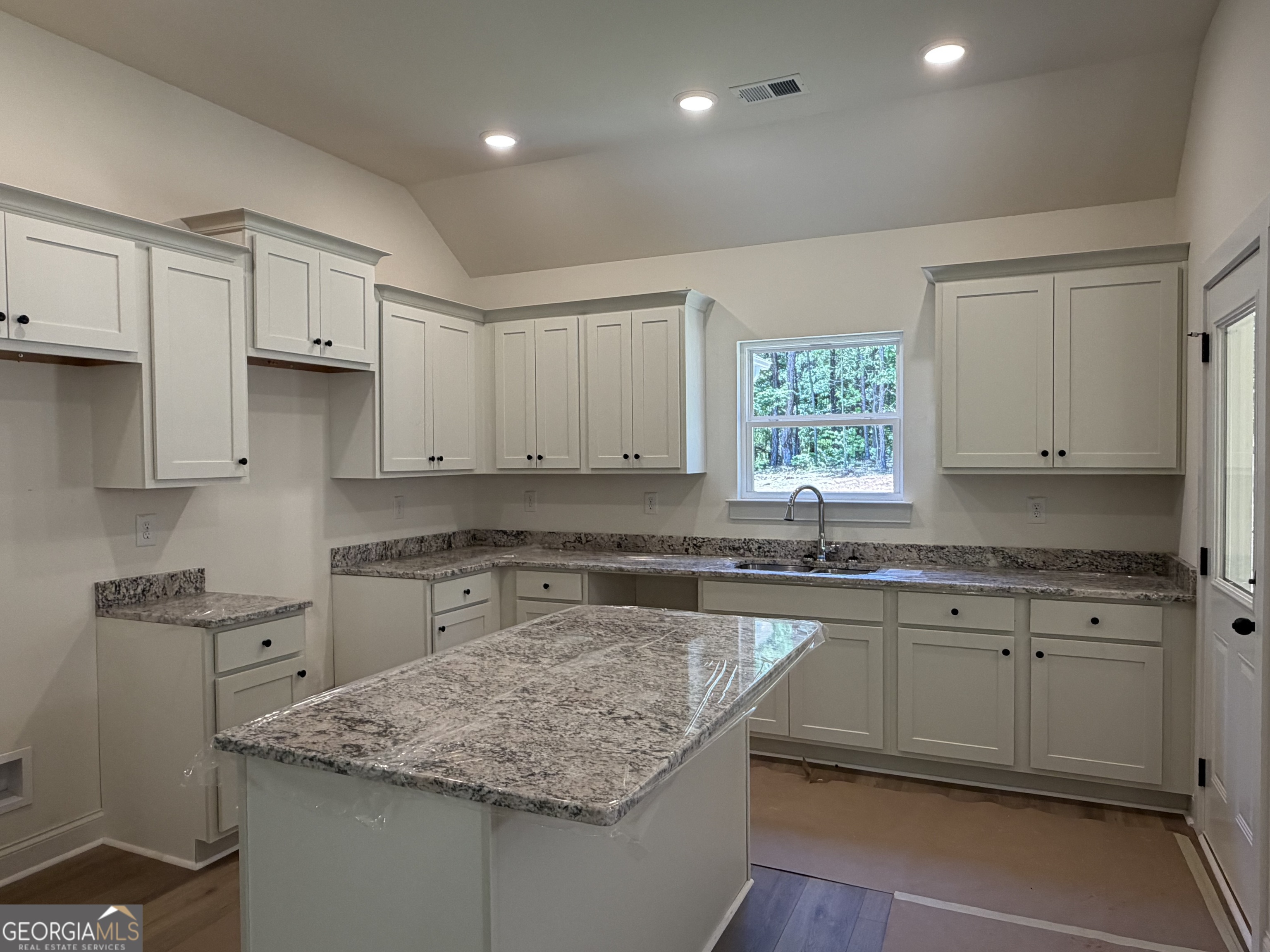 271 Russellville Road Forsyth GA 31029
