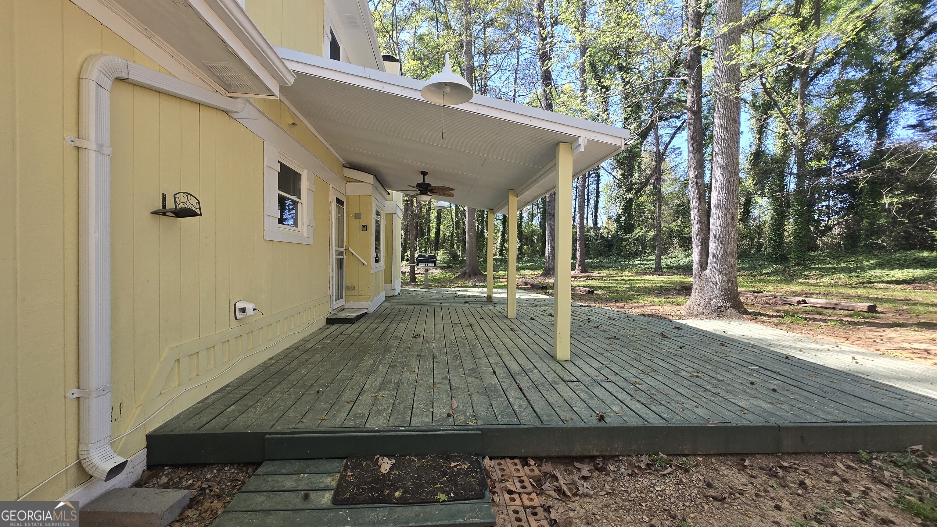 4573 SE North Woodlake Lane Conyers GA 30013