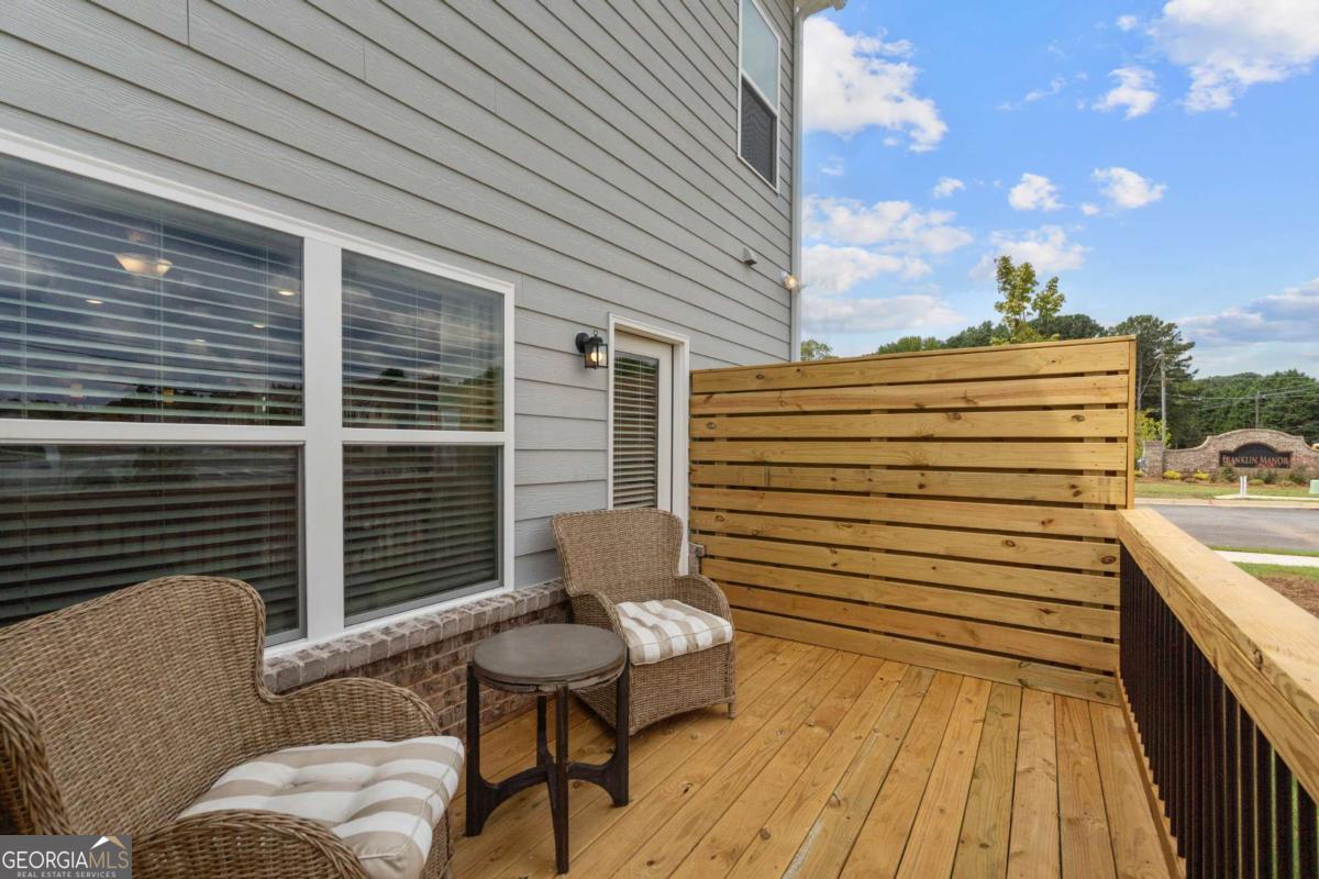 826 Crescent Drive Riverdale GA 30274