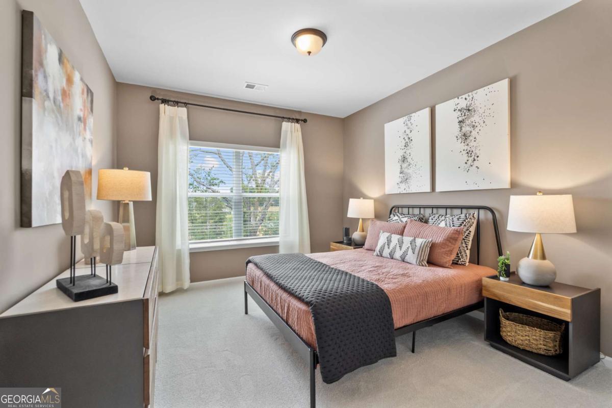 826 Crescent Drive Riverdale GA 30274